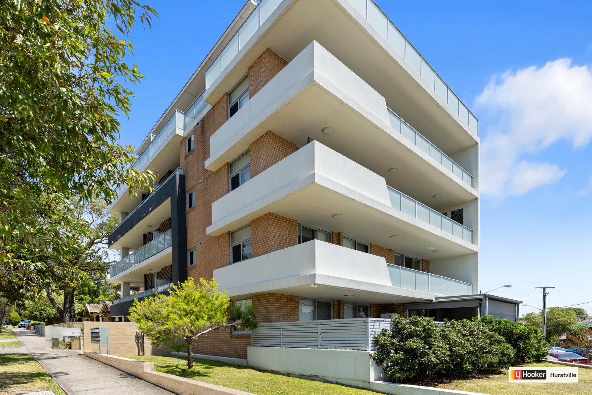 8/2-6 Carlton Parade, Carlton