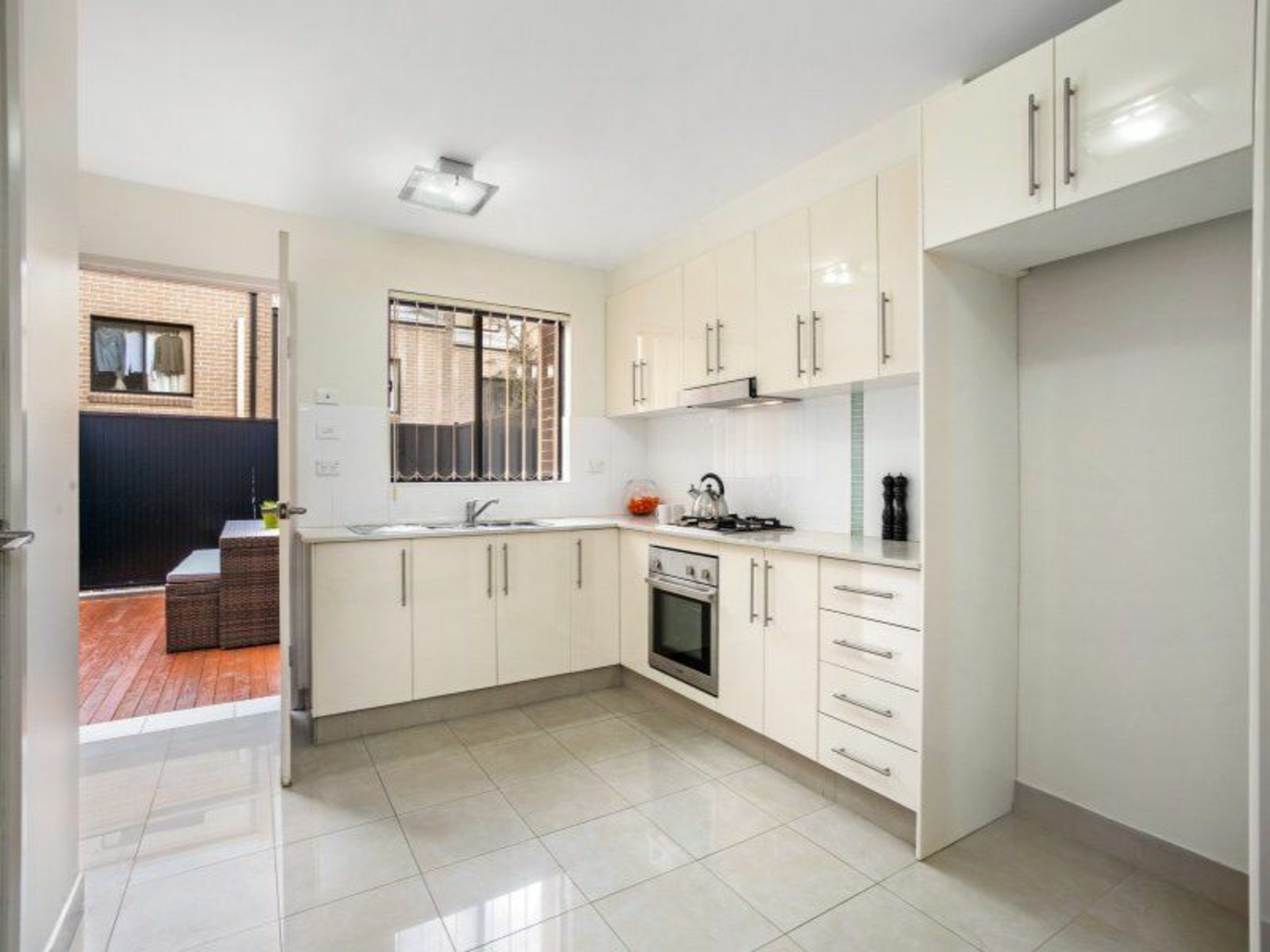 6/14-18 Connells Point Road, SOUTH HURSTVILLE