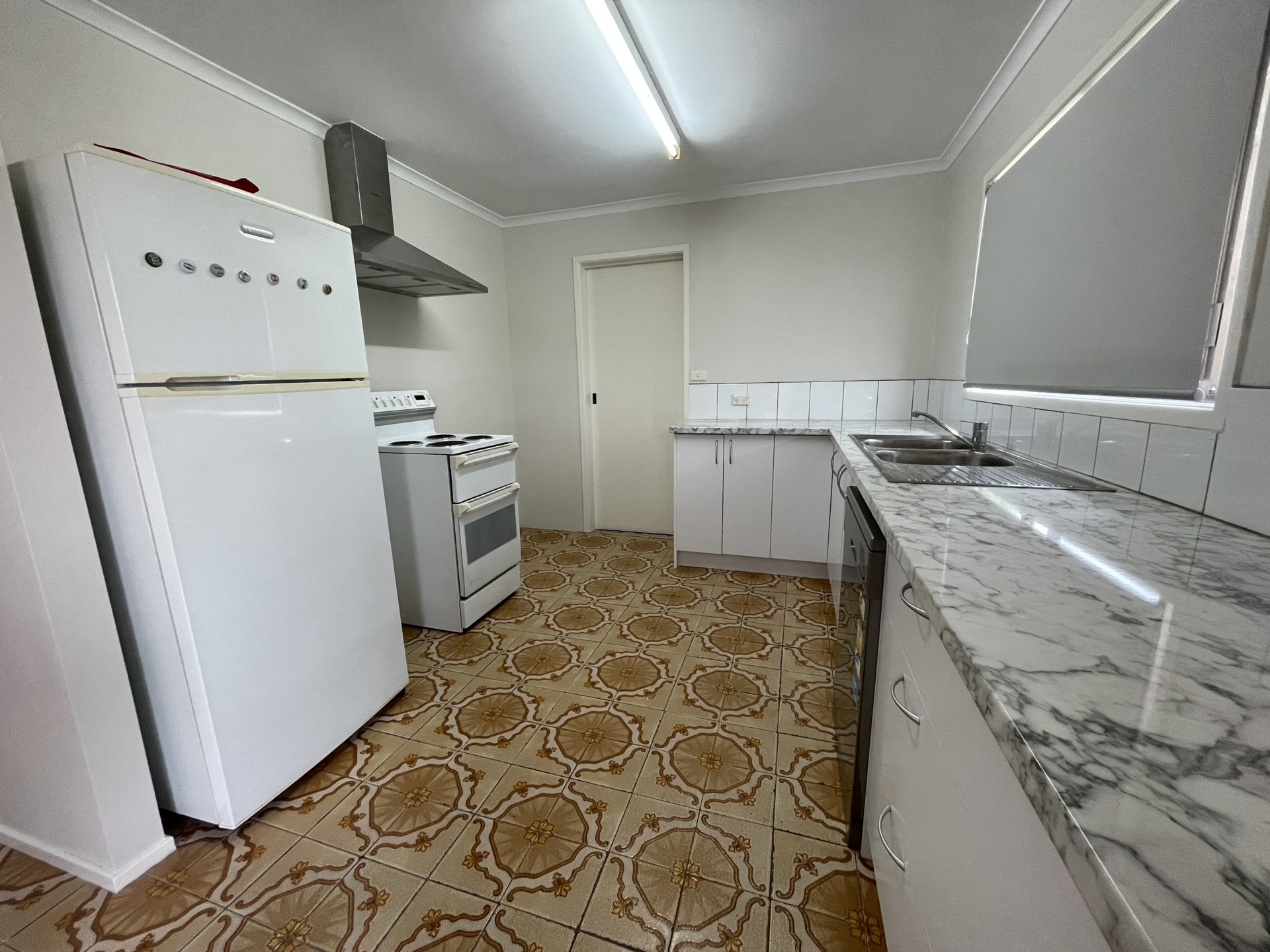 16 Shellcote Road, GREENACRE