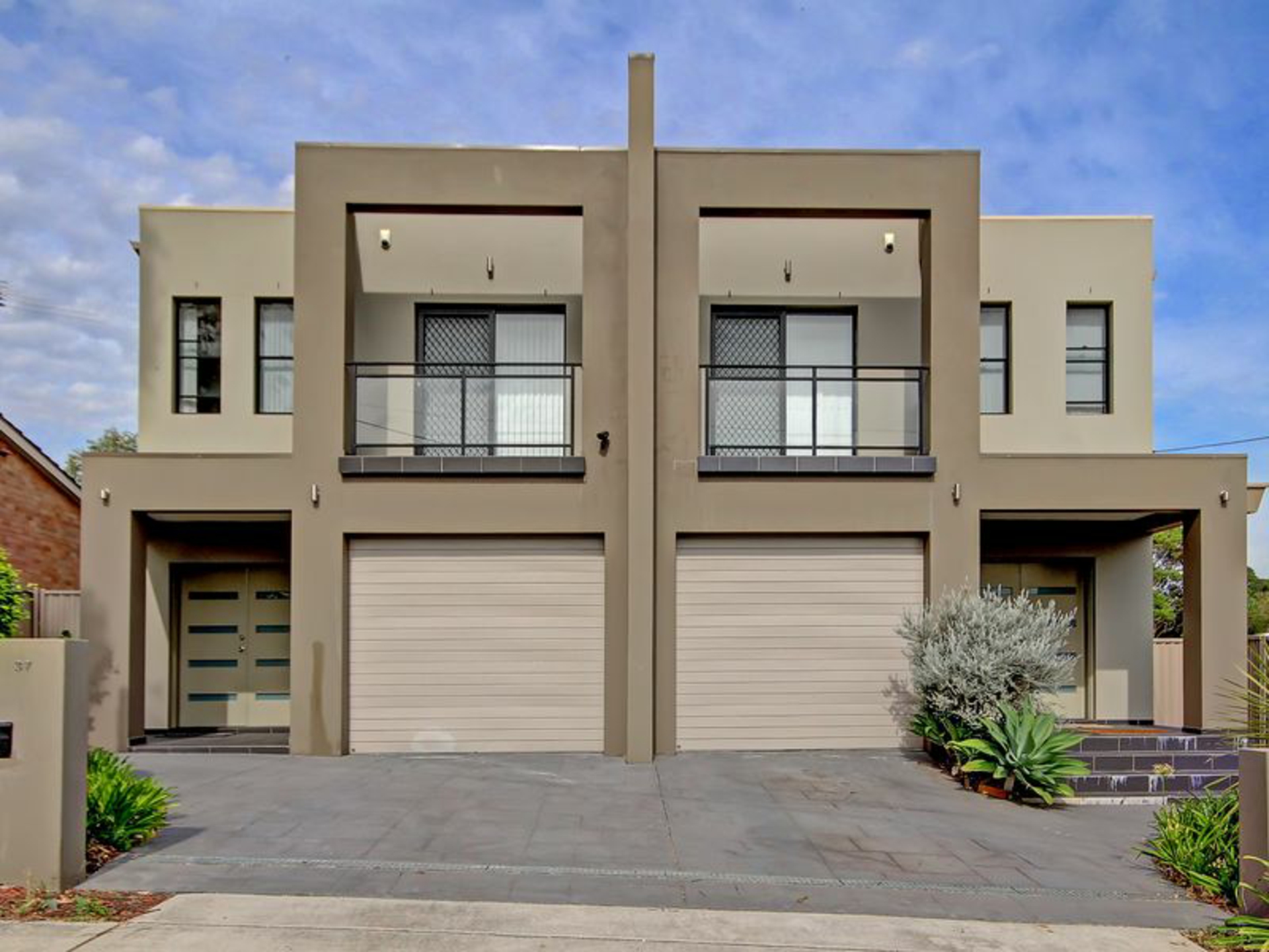 37 Jacques Avenue, PEAKHURST