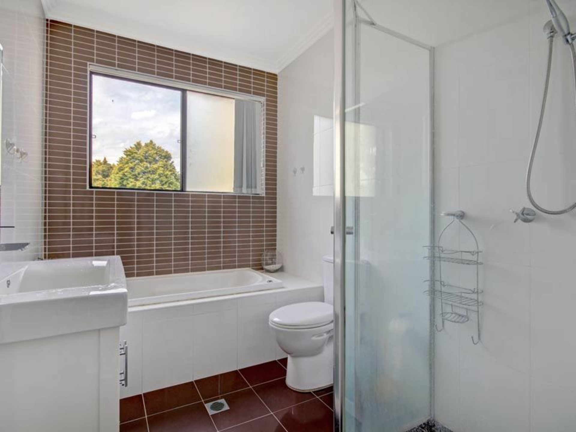 37 Jacques Avenue, PEAKHURST
