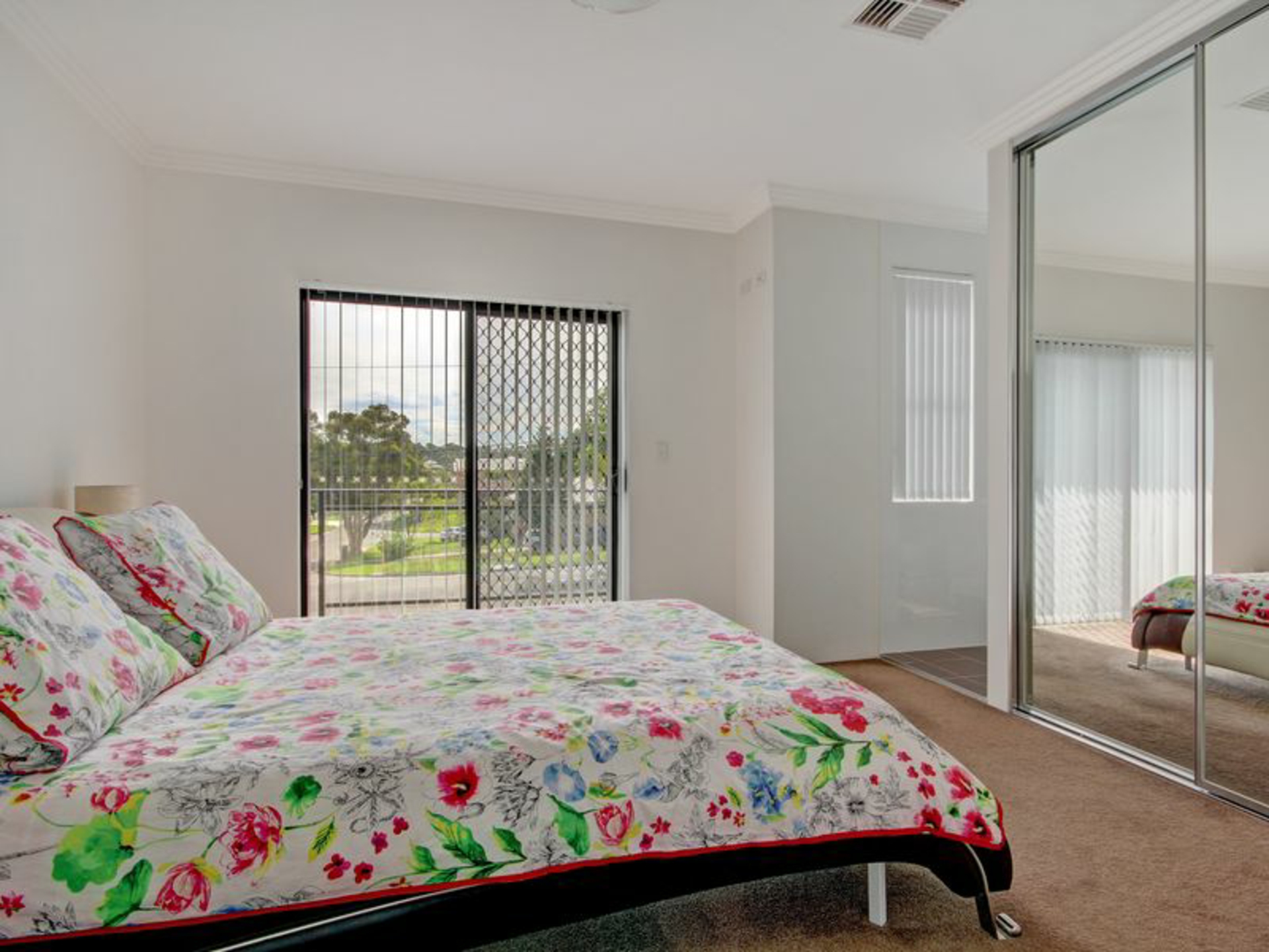 37 Jacques Avenue, PEAKHURST
