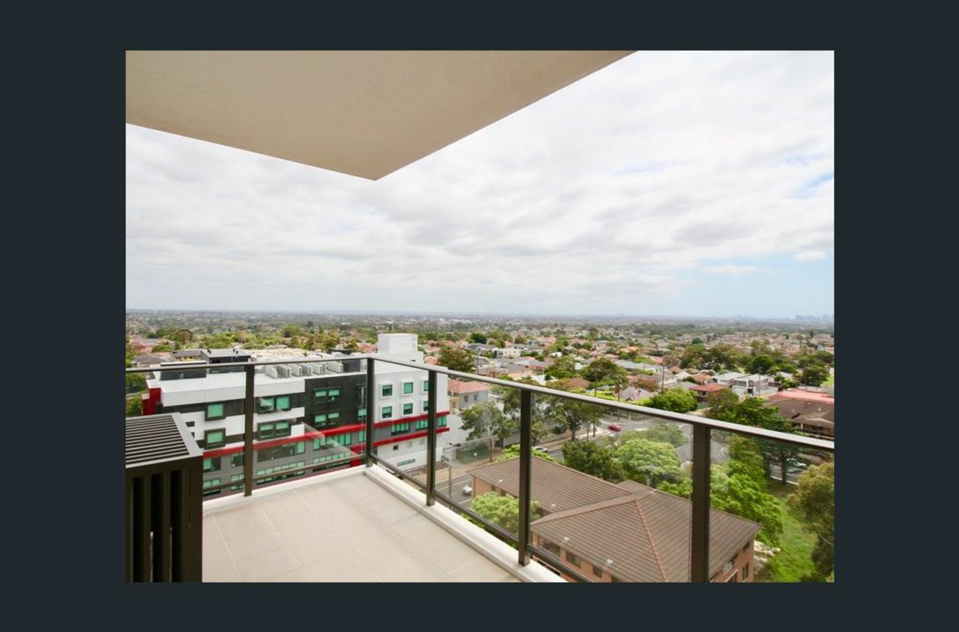 A1011/1B Pearl Street, HURSTVILLE