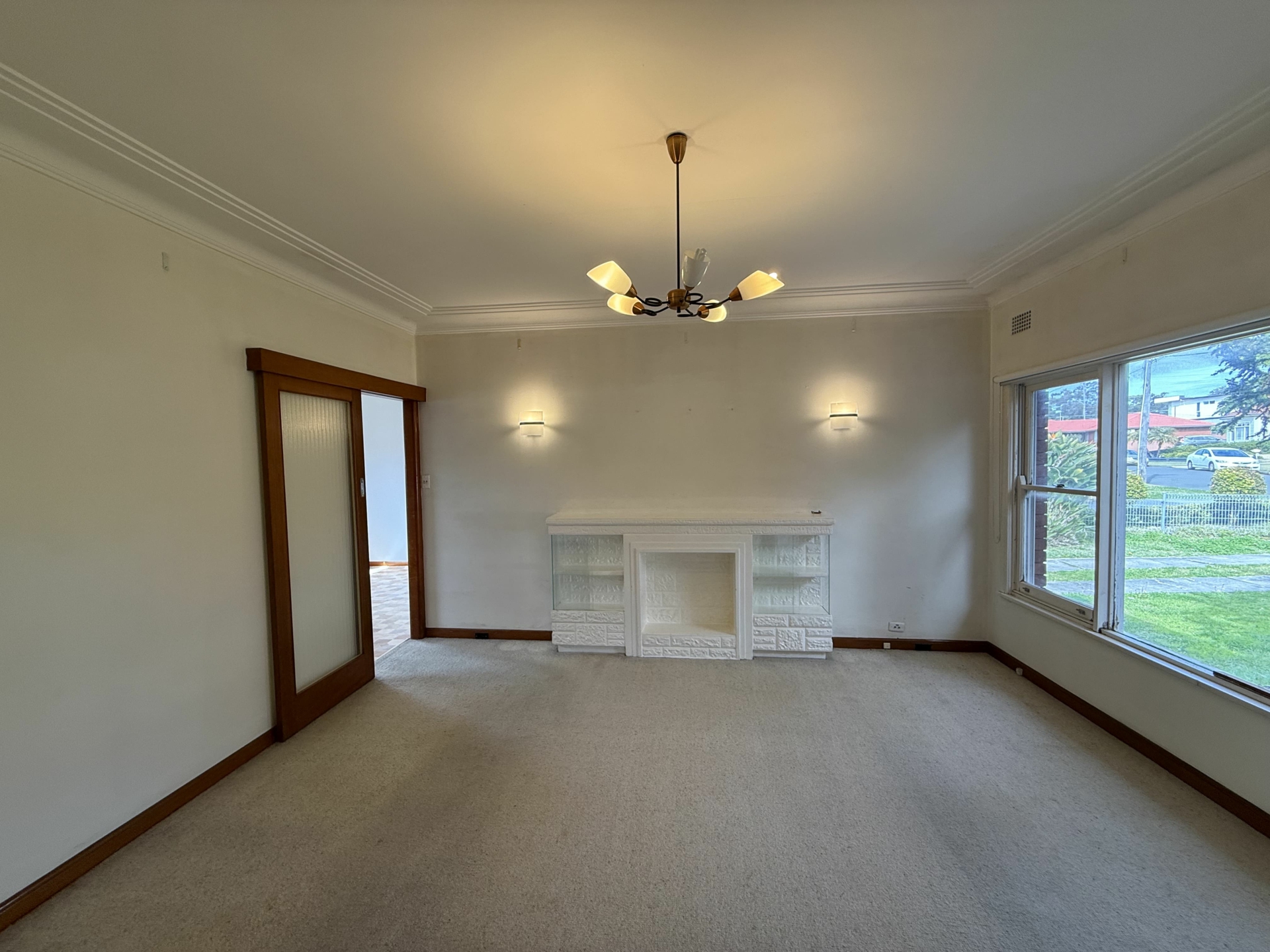 7 Austin Avenue — photo 2 of 7