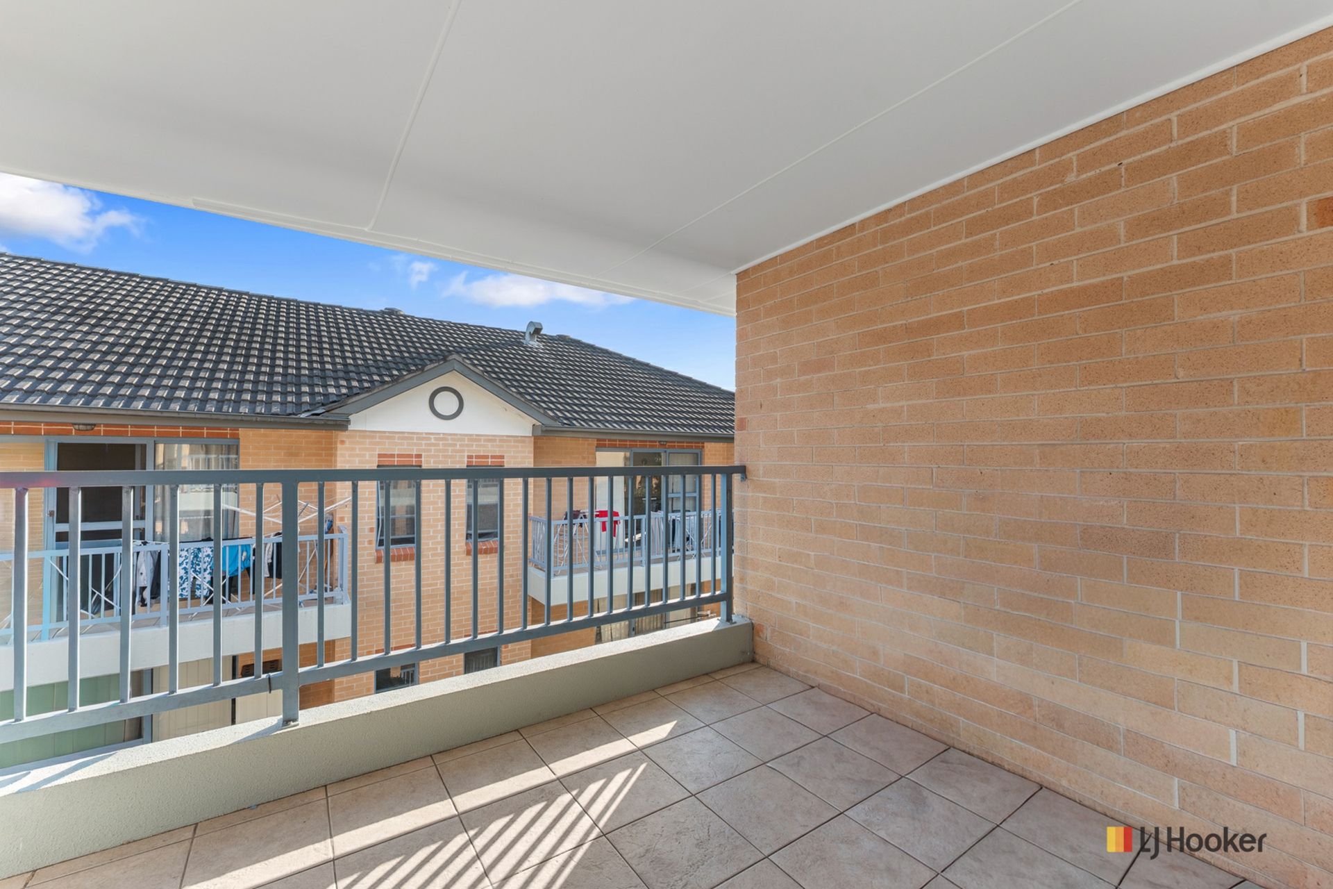 18/49-51 Woniora Road — photo 7 of 7