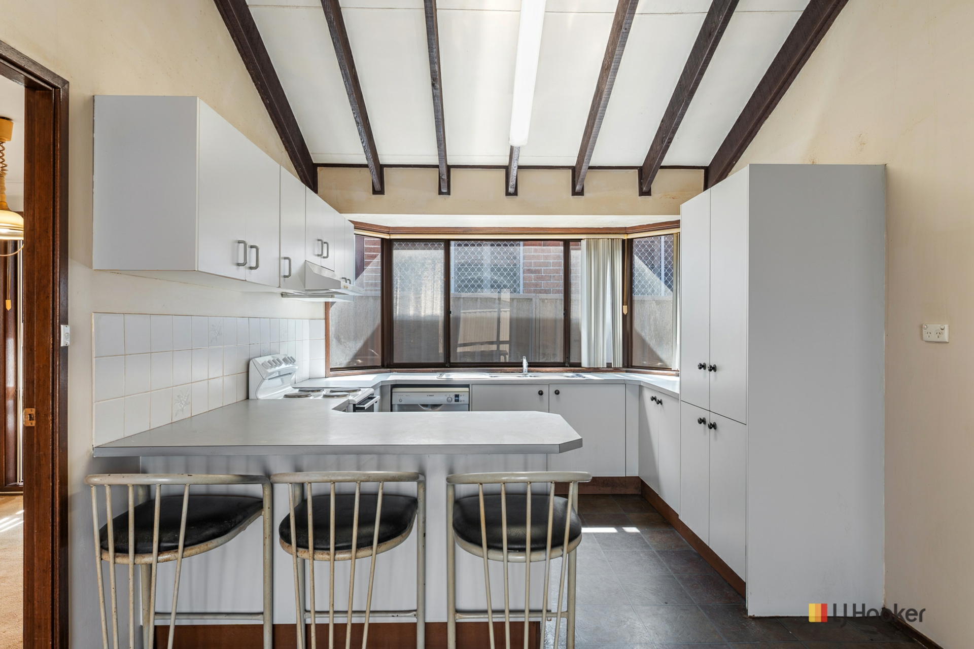 36 Walmer Street — photo 2 of 11