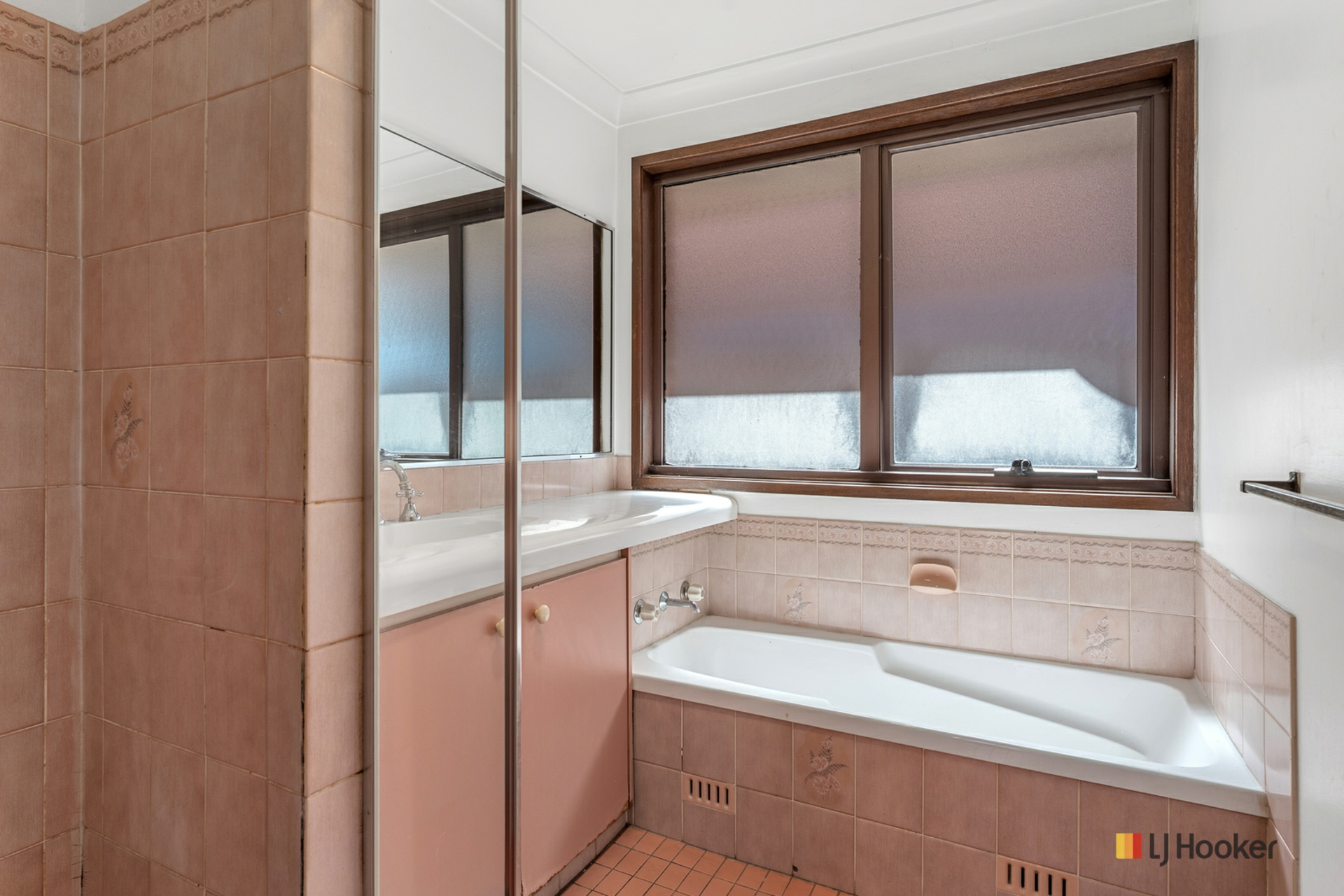 36 Walmer Street — photo 3 of 11