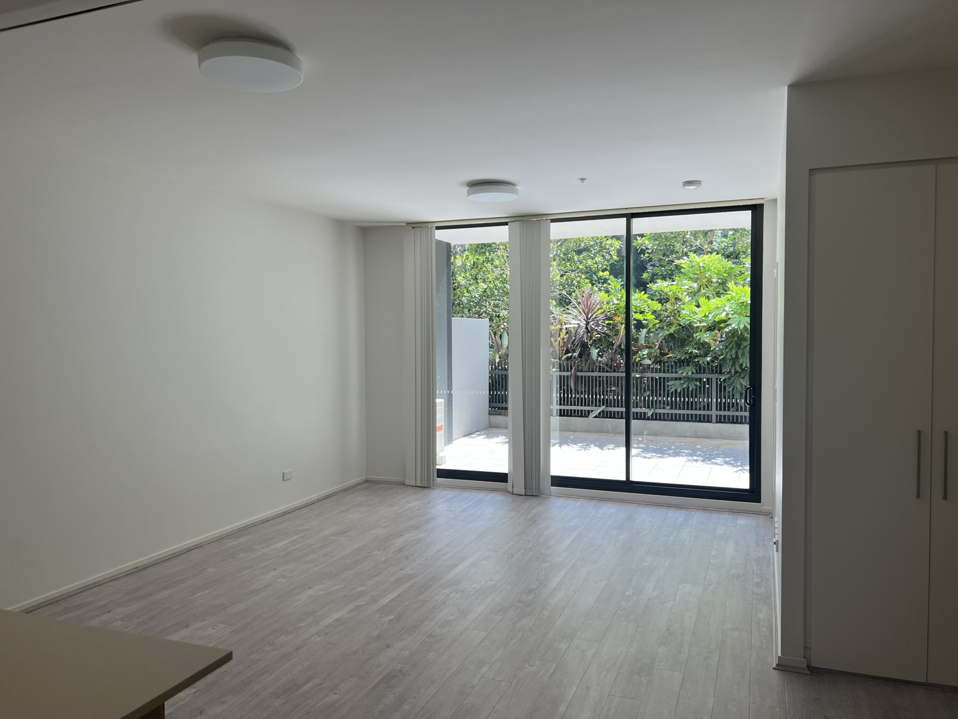AG20/1B Pearl Street — photo 3 of 5