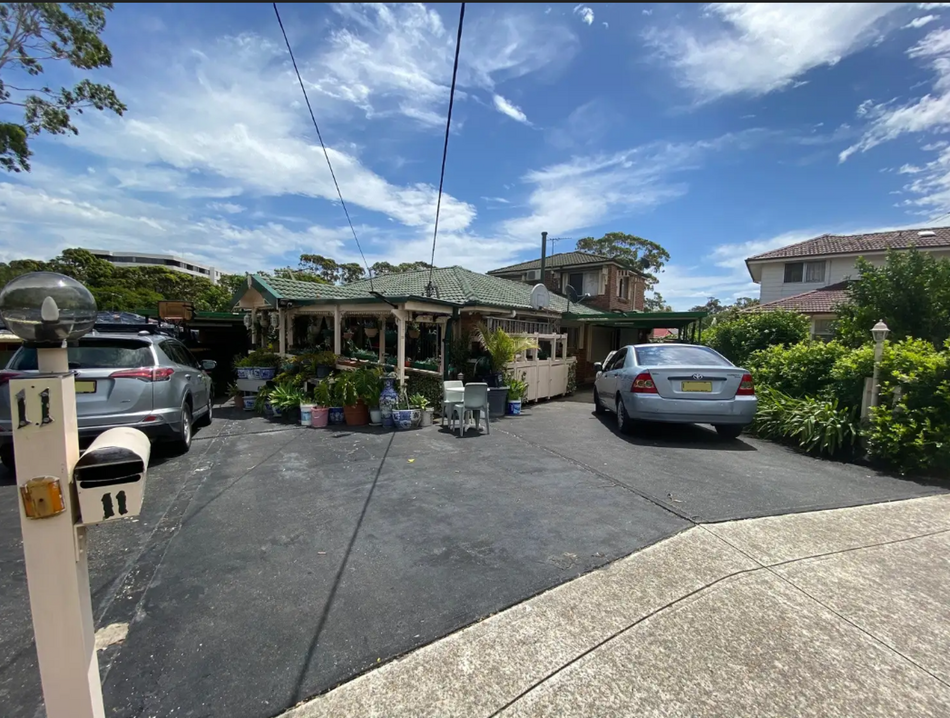 2/11 Coorabin Place — photo from LJ Hooker Hurstville