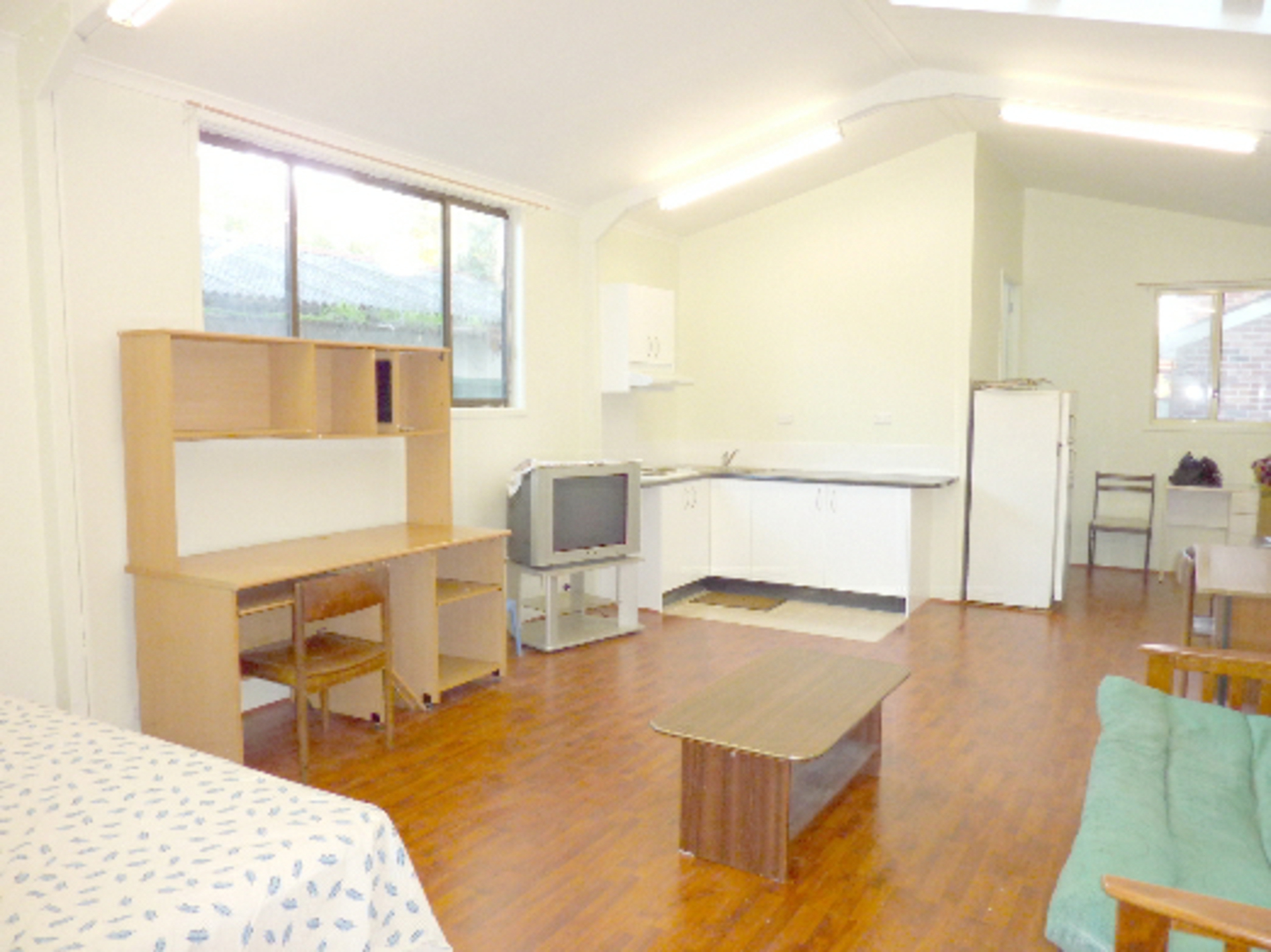 Flat 1/2 Nirimba Avenue — photo 2 of 6