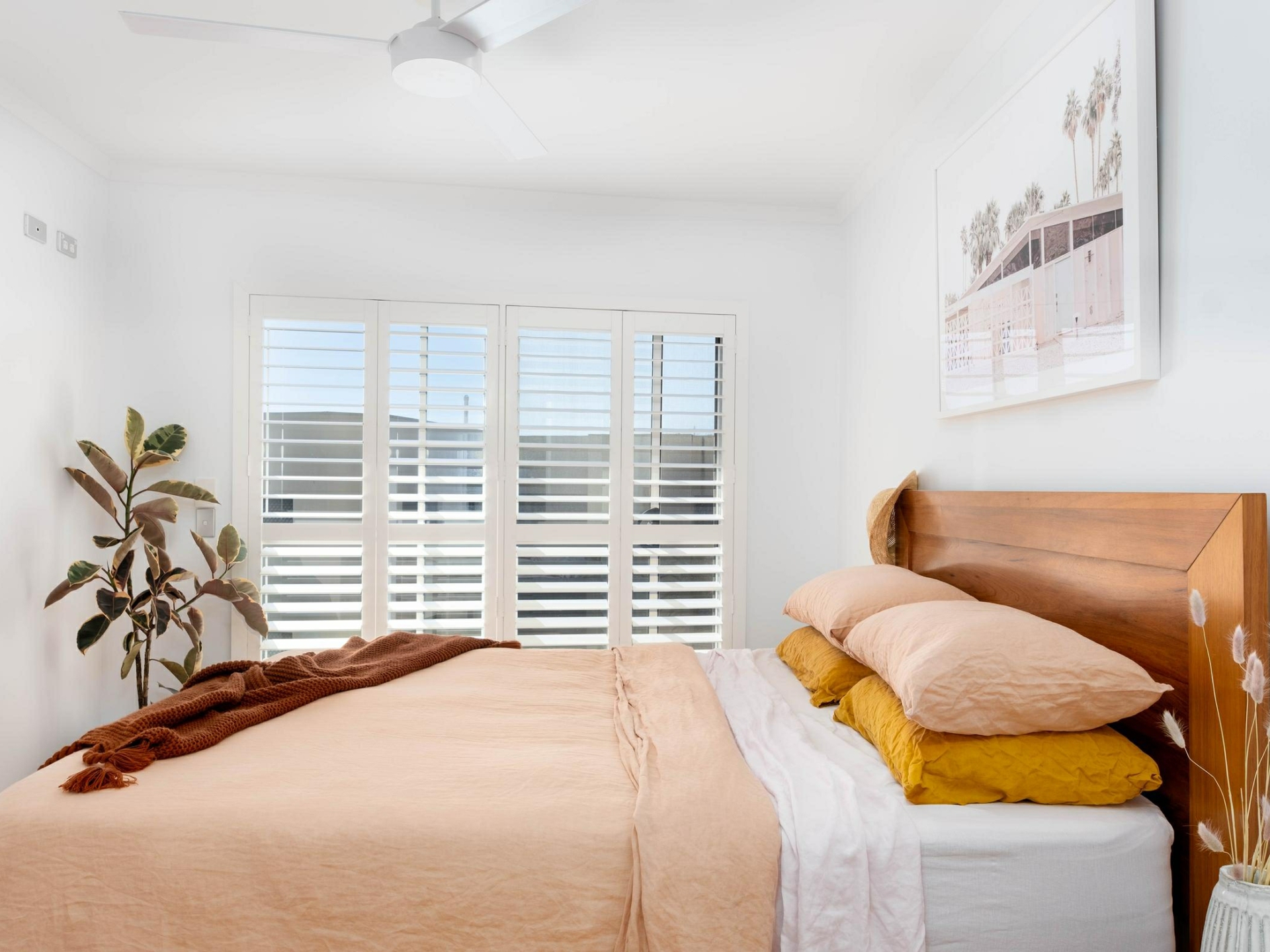 16/479-483 Golden Four Drive, TUGUN