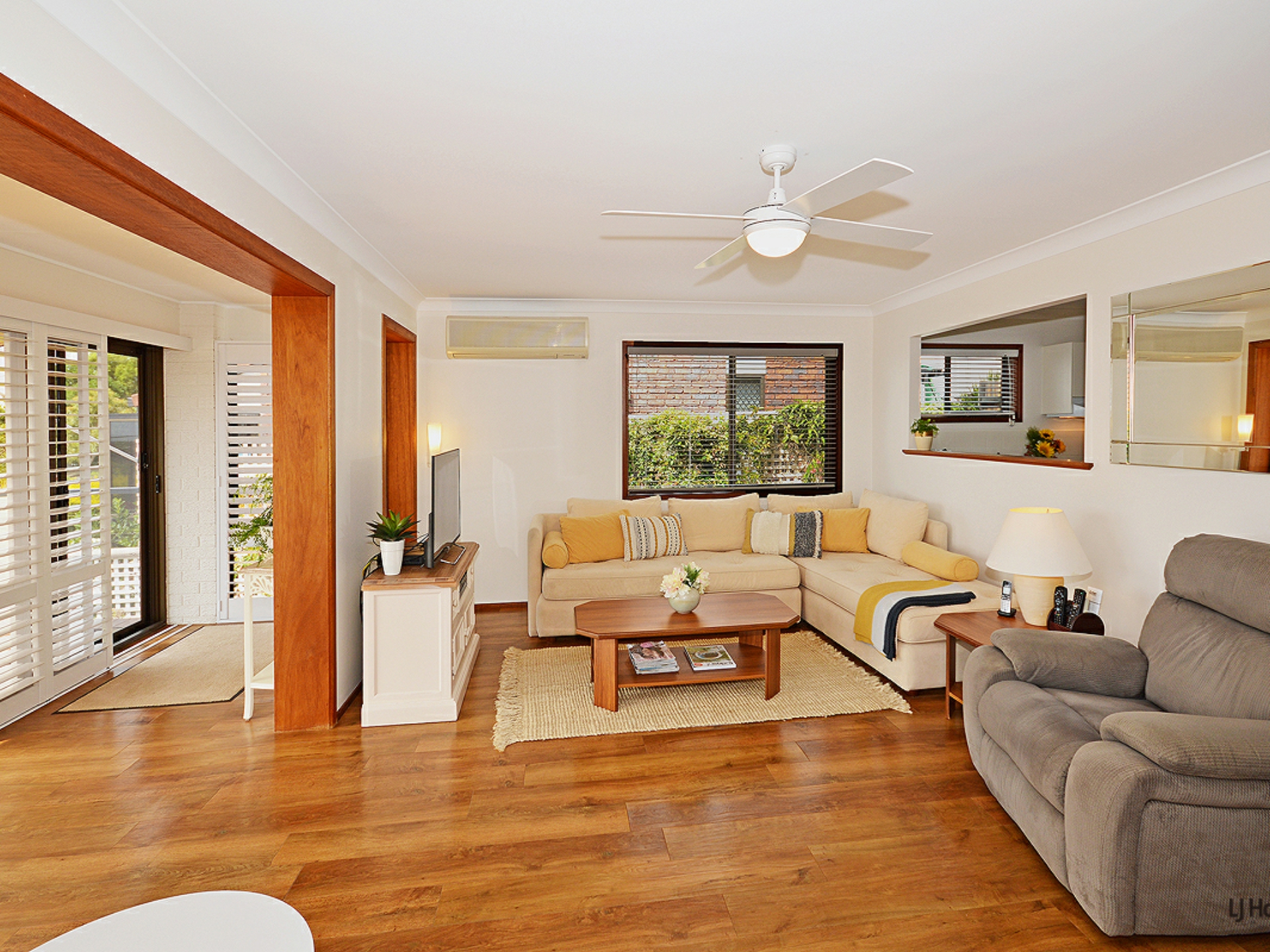 1/2 Clifford Crescent, BANORA POINT