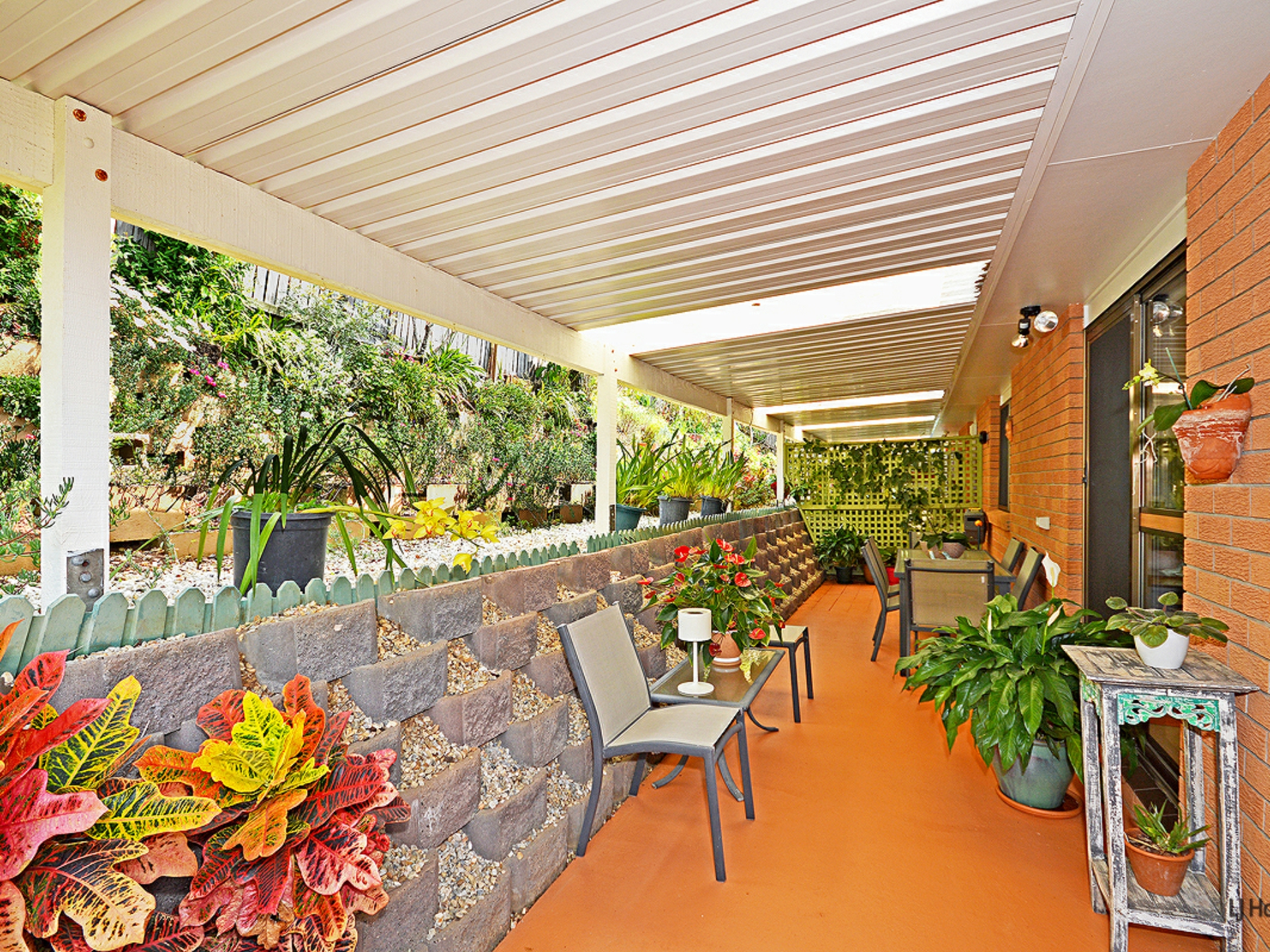 1/2 Clifford Crescent, BANORA POINT
