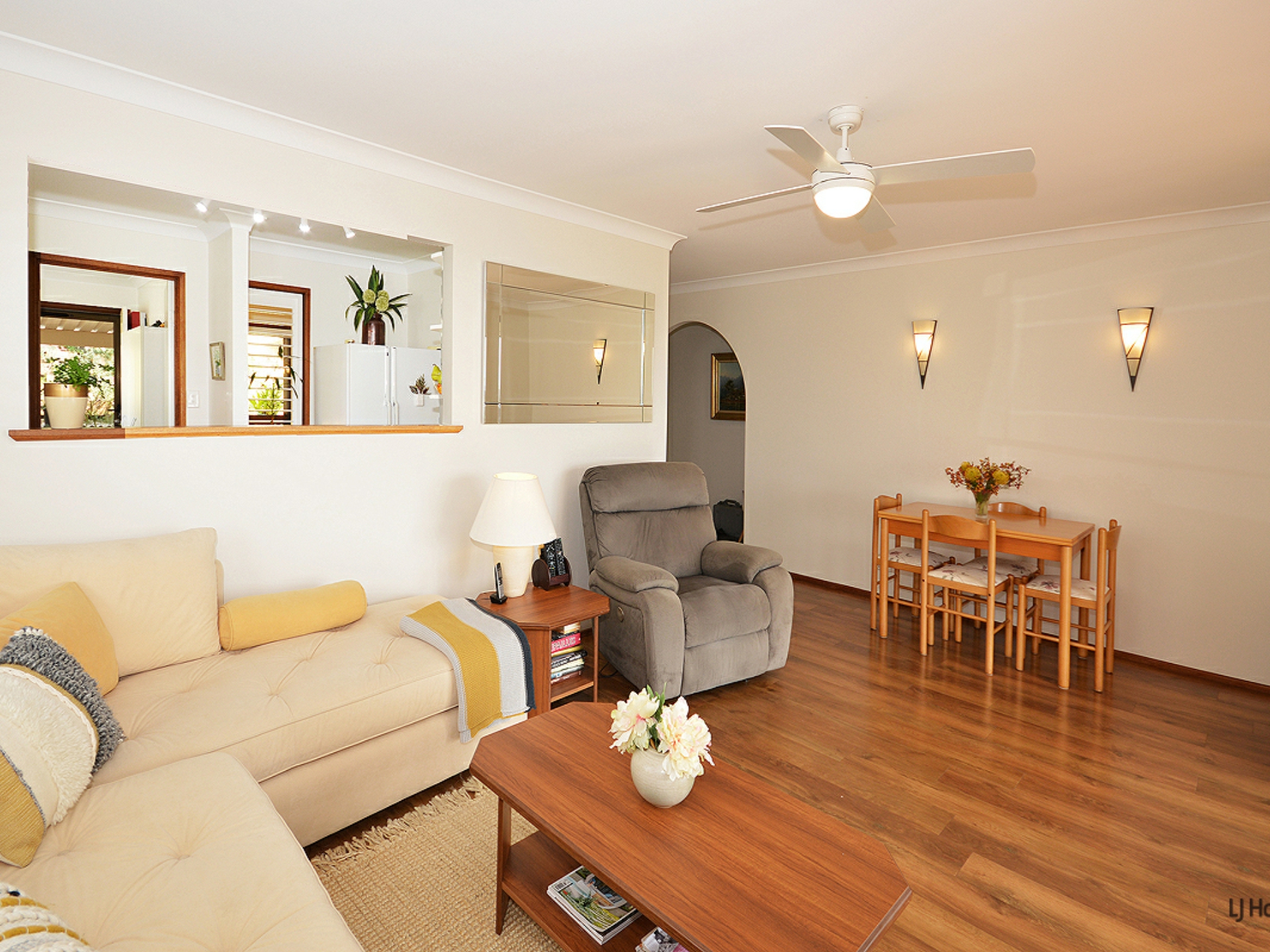 1/2 Clifford Crescent, BANORA POINT