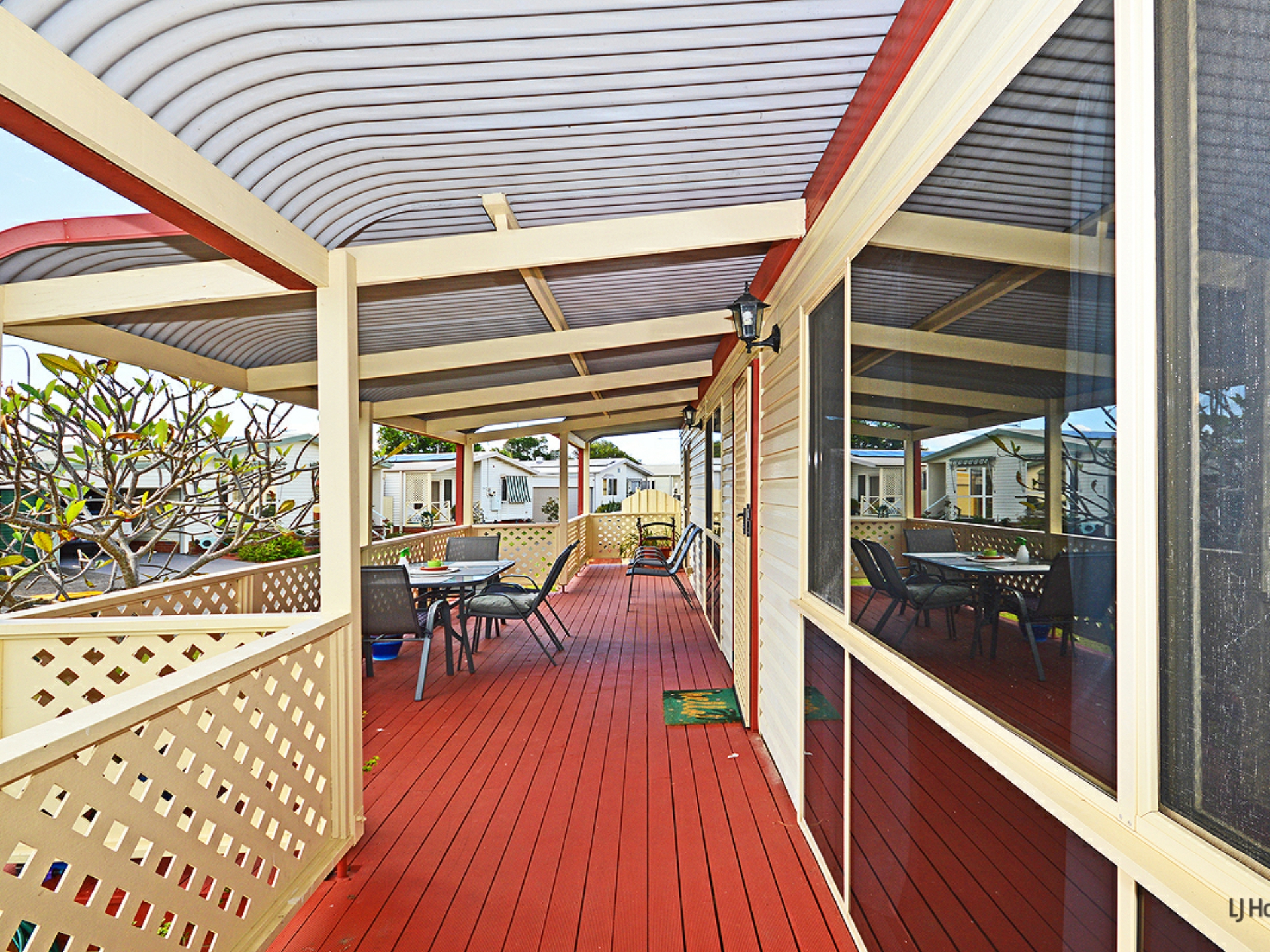 101/67 Winders Place, BANORA POINT