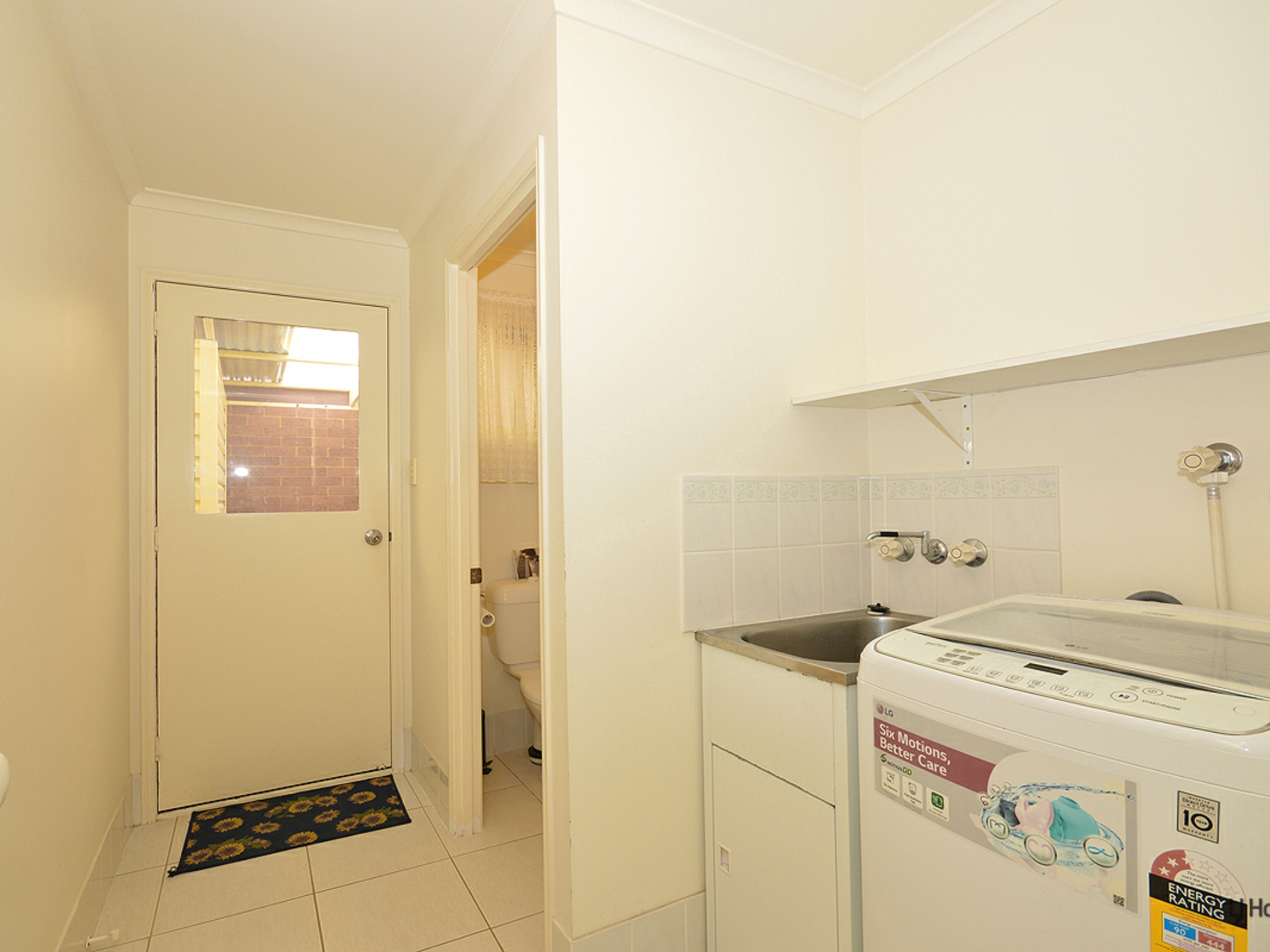 101/67 Winders Place, BANORA POINT