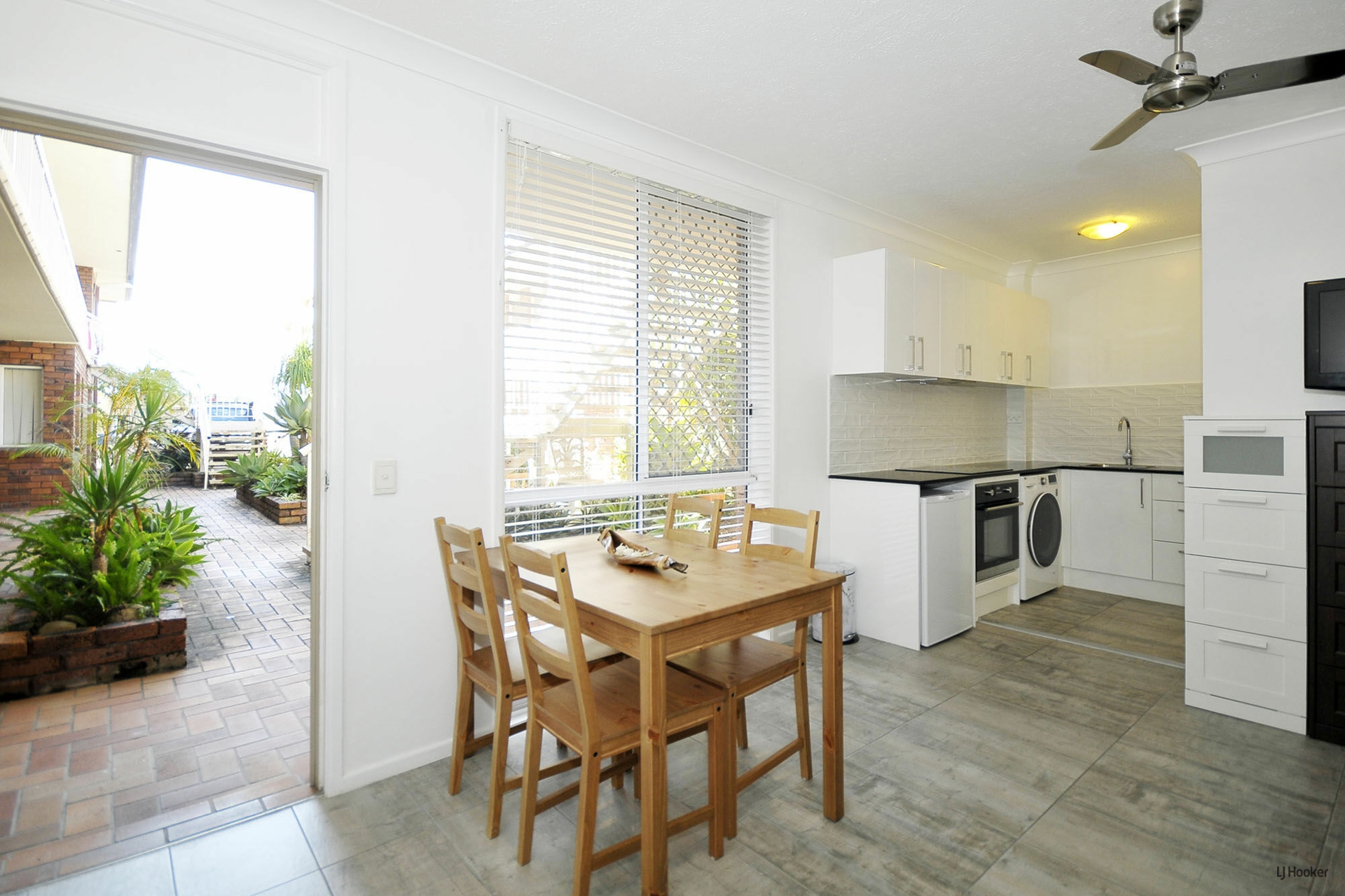 8/1444 Gold Coast Highway, PALM BEACH