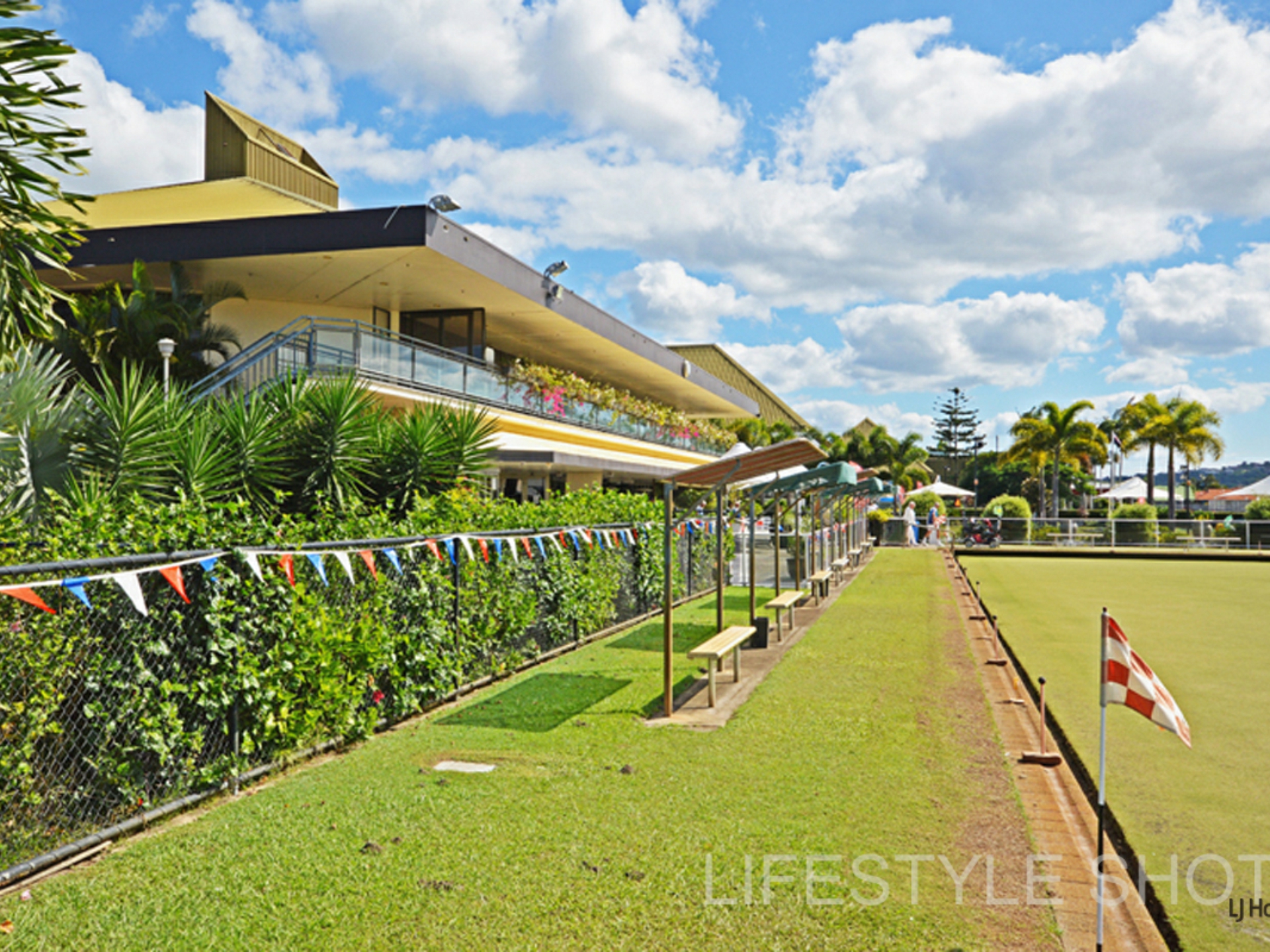 18 Grassmere Court, BANORA POINT