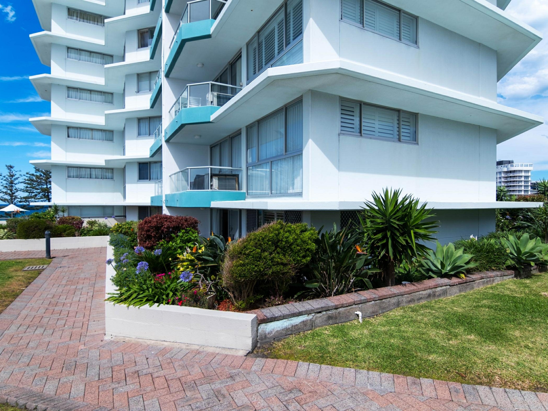 114/70-80 Marine Parade, COOLANGATTA