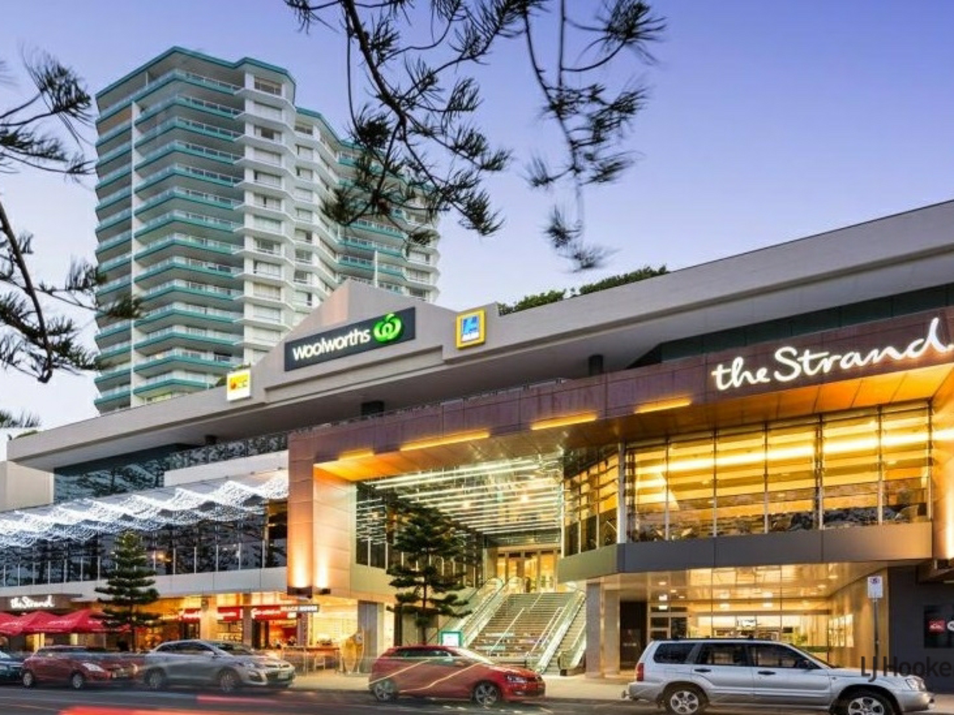 114/70-80 Marine Parade, COOLANGATTA