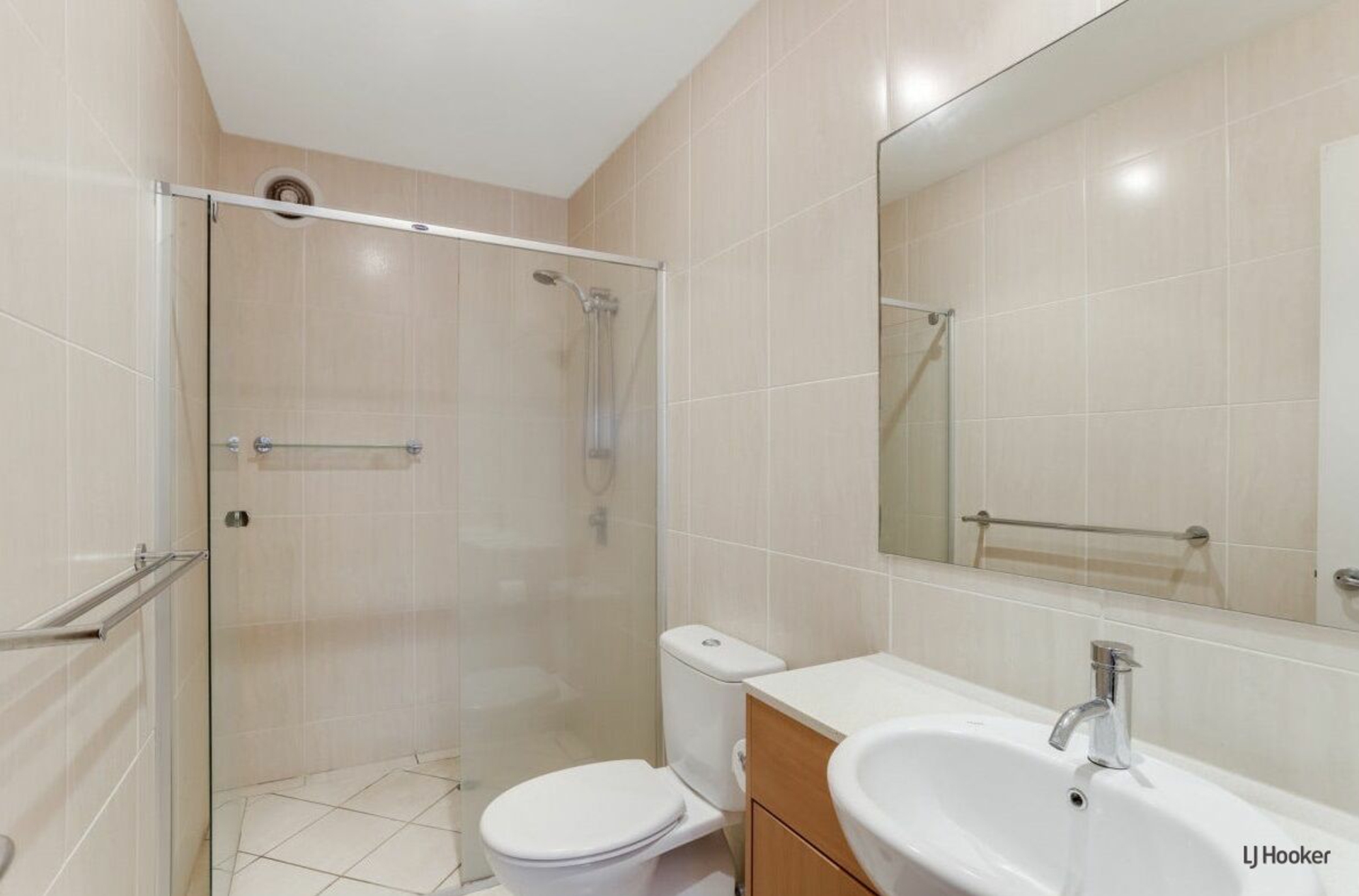 15/479-483 Golden Four Drive, TUGUN