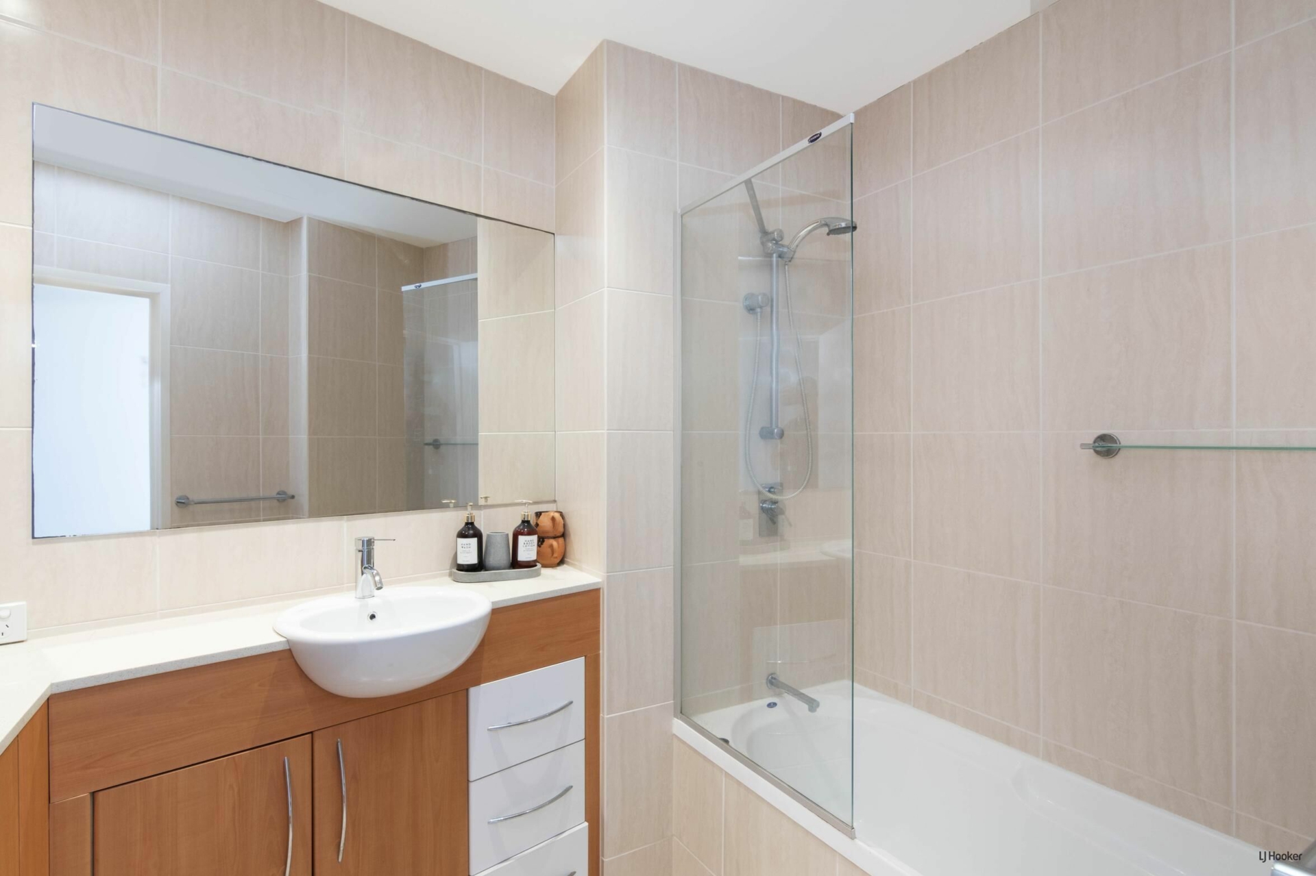 15/479-483 Golden Four Drive, TUGUN