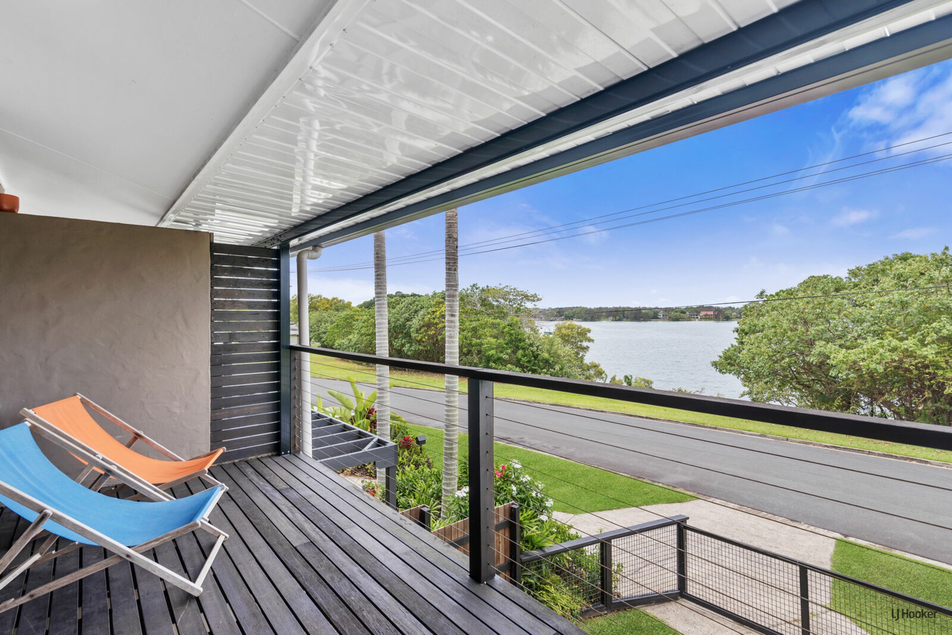 1/33 Bimbadeen Avenue Banora Point NSW