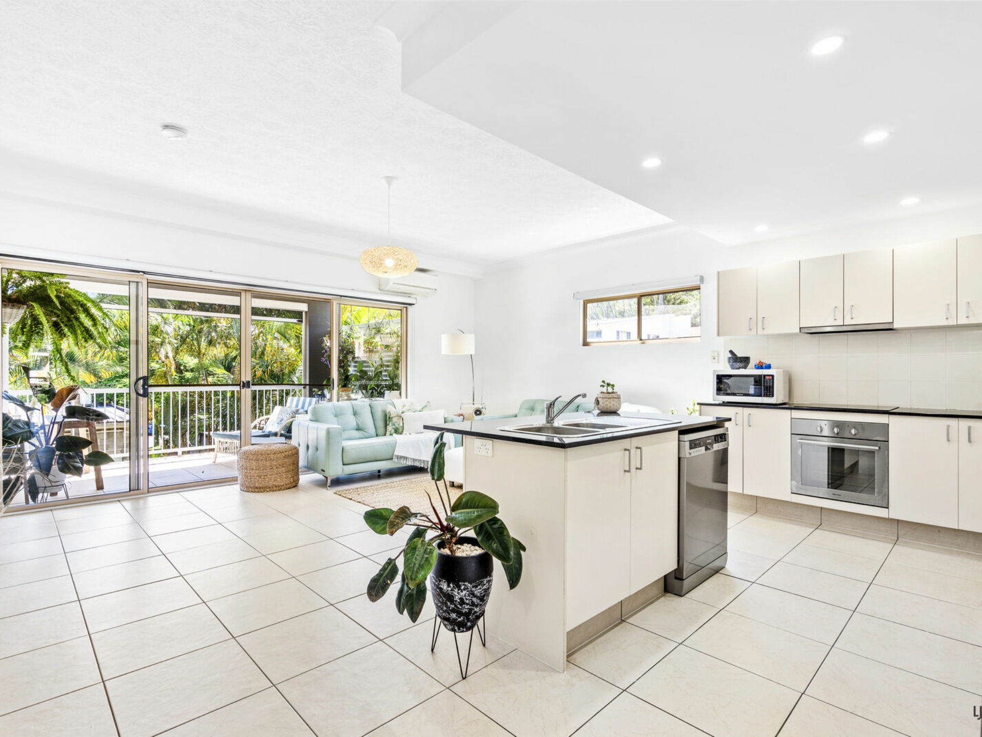 216/3-5 Thrower Drive, CURRUMBIN