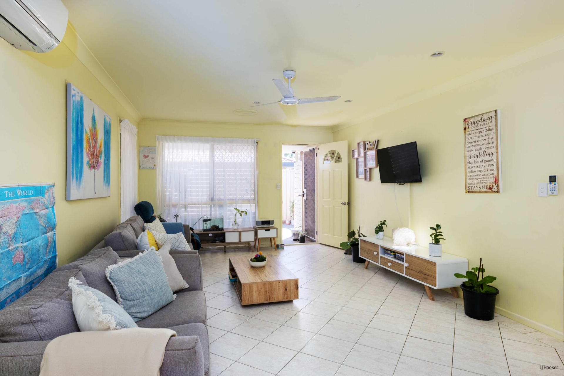 2/86 Honeymyrtle Drive, BANORA POINT