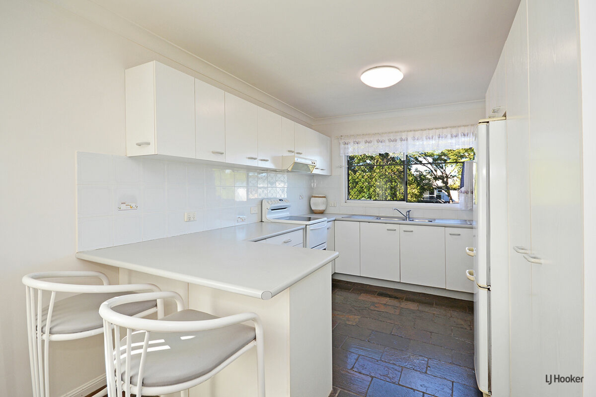 32 Riverside Drive, TUMBULGUM