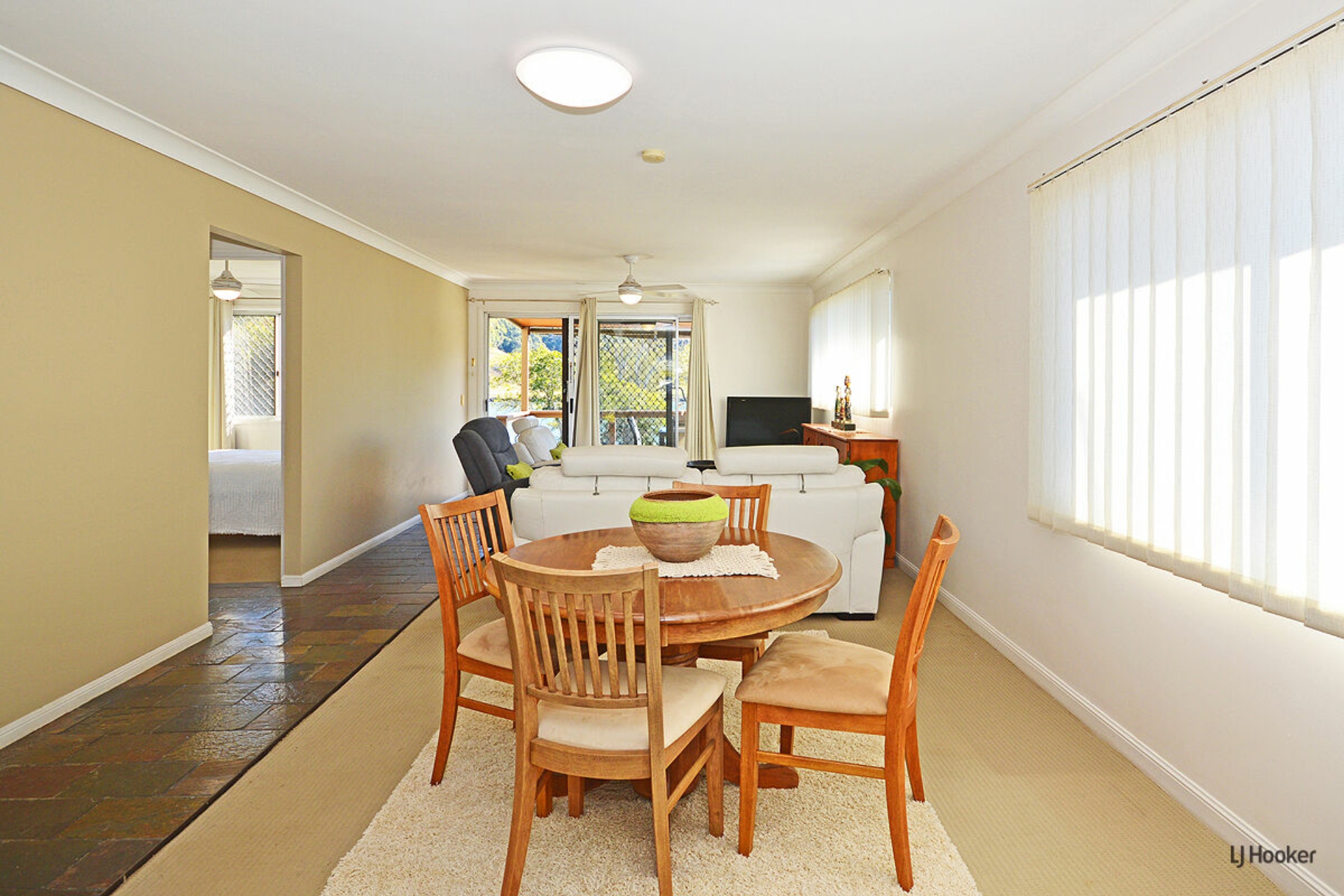 32 Riverside Drive, TUMBULGUM