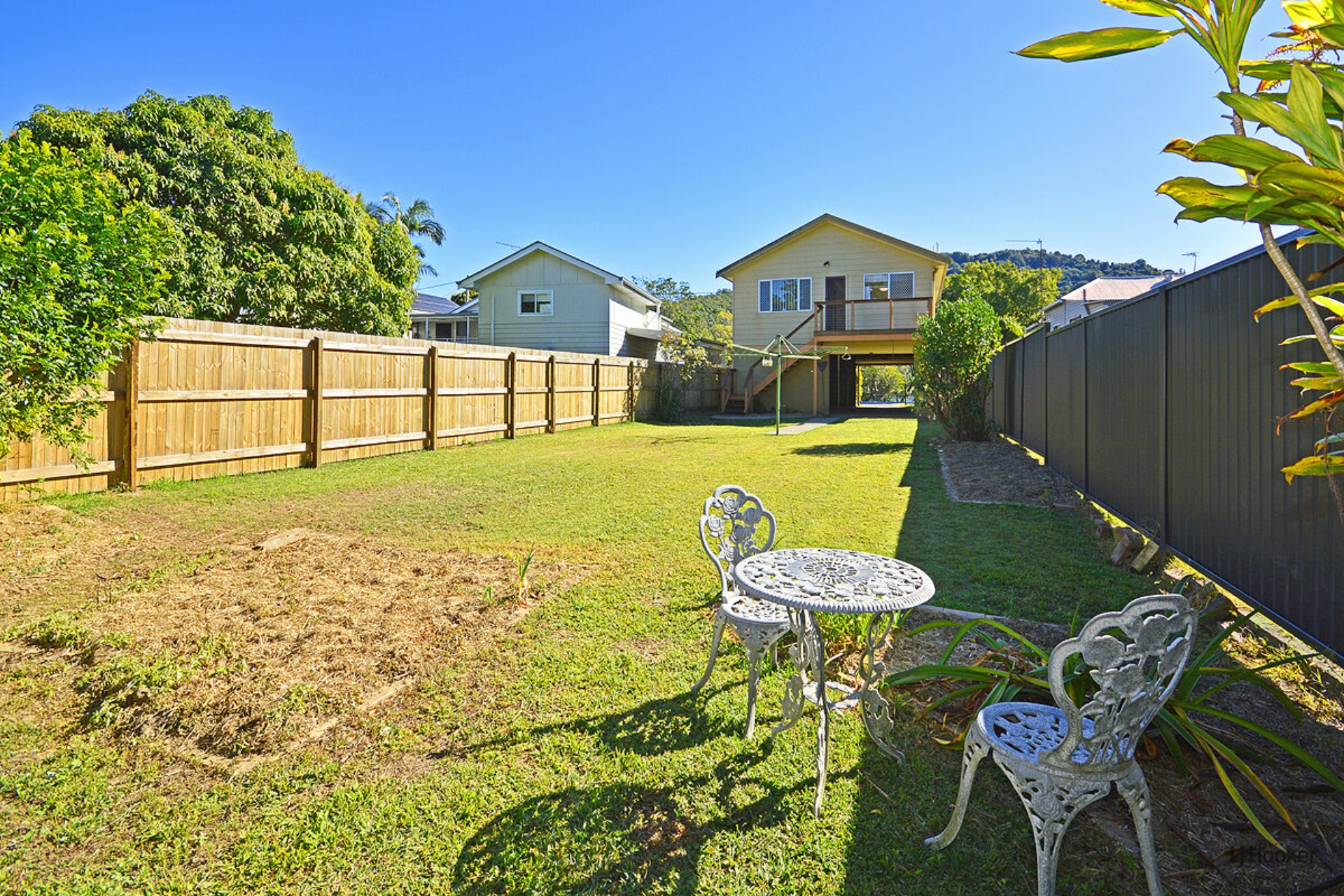 32 Riverside Drive, TUMBULGUM