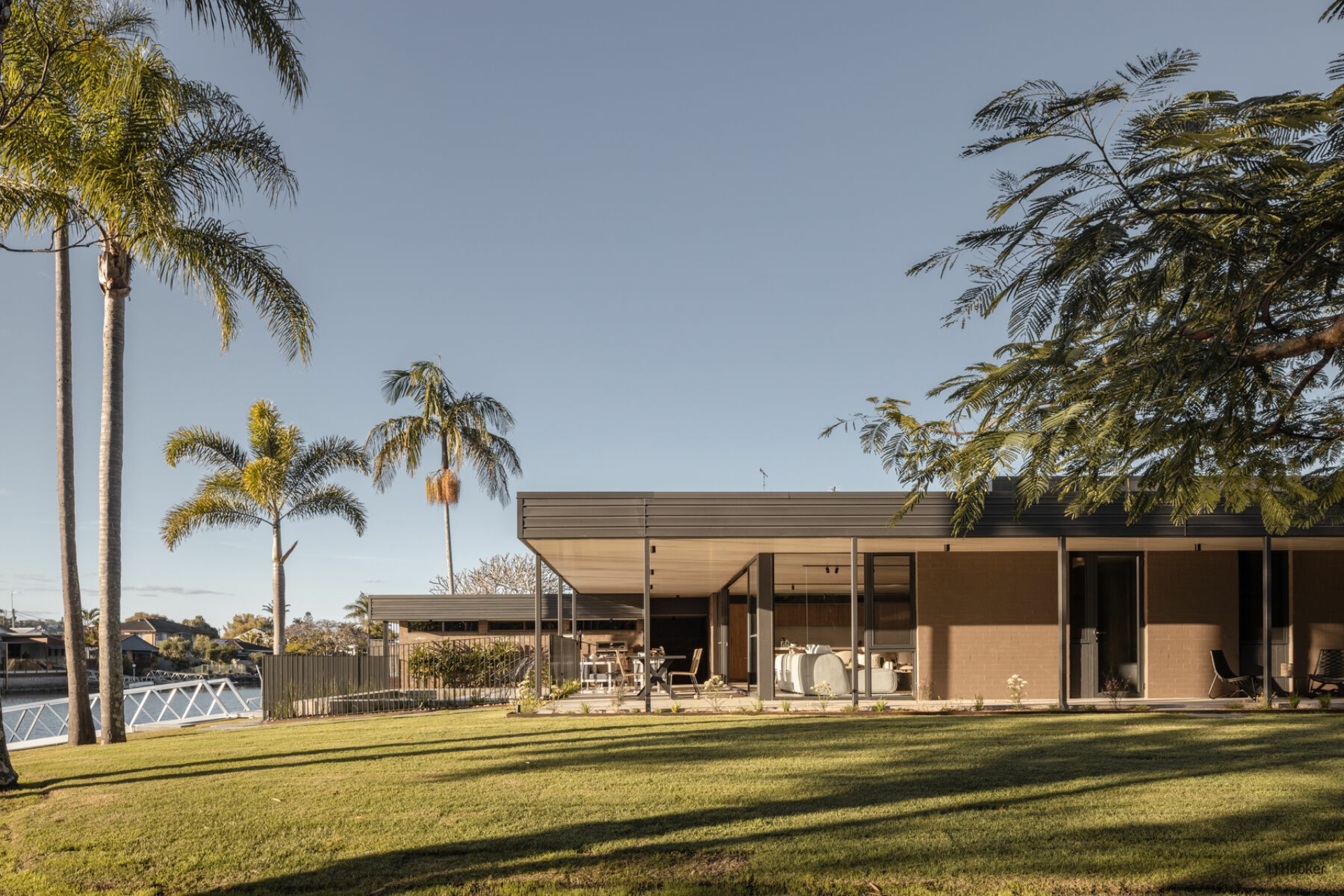 1 Gollan Drive, TWEED HEADS WEST