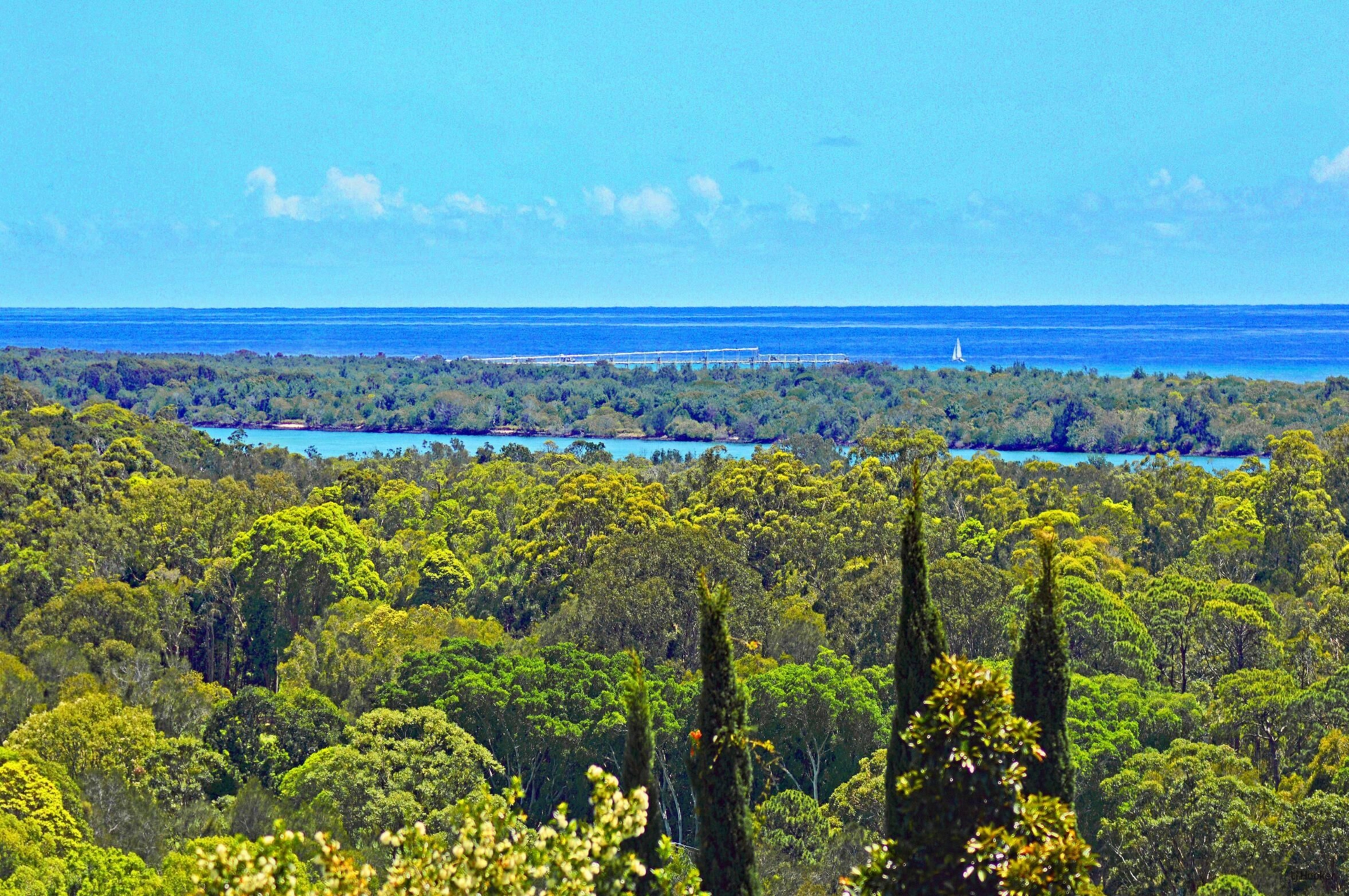 9 Walter Crescent, BANORA POINT