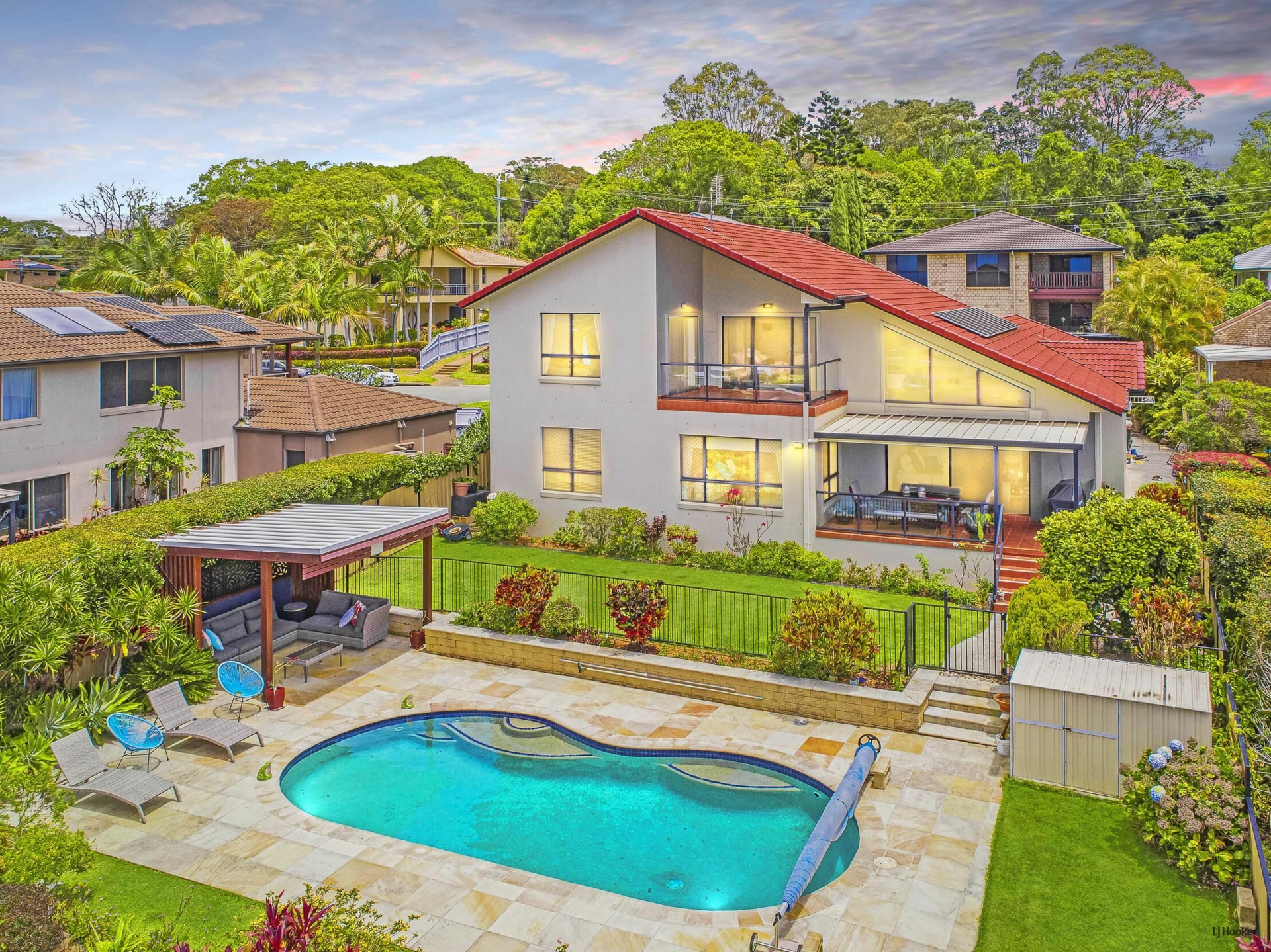 21 Buncrana Terrace, BANORA POINT