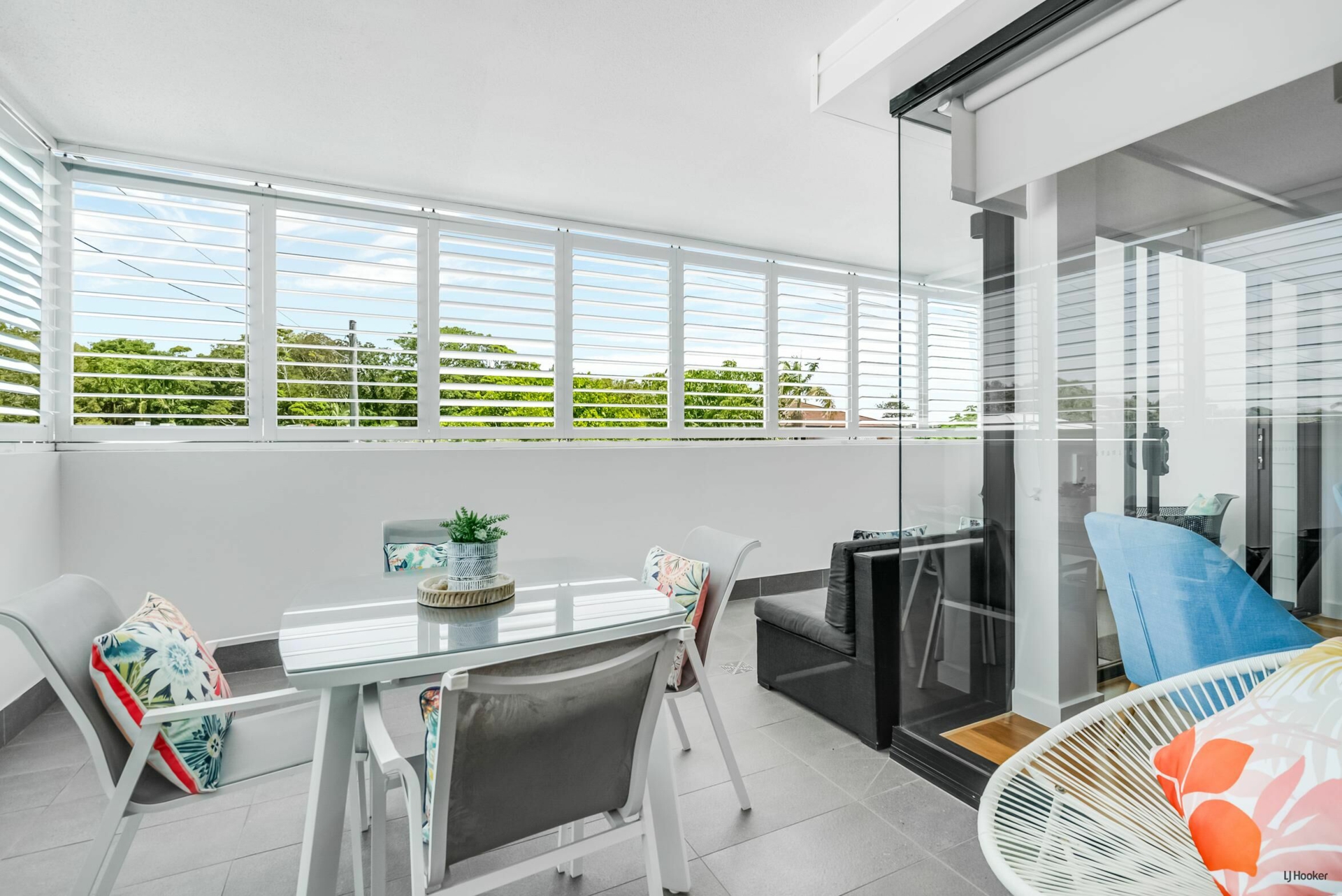 6/8 Coronation Avenue, POTTSVILLE