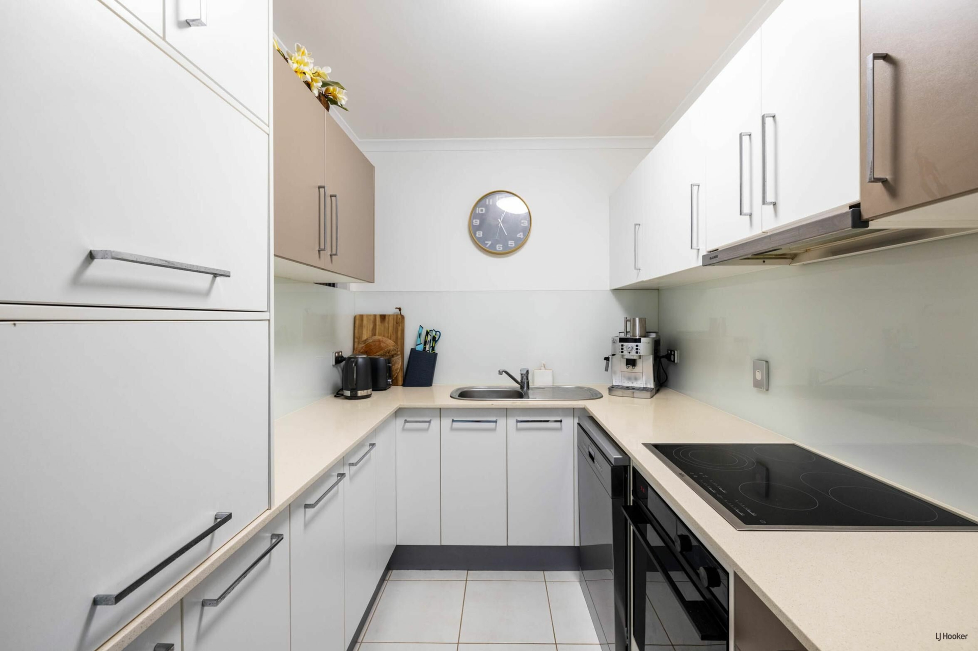 2/738 Pacific Parade, CURRUMBIN