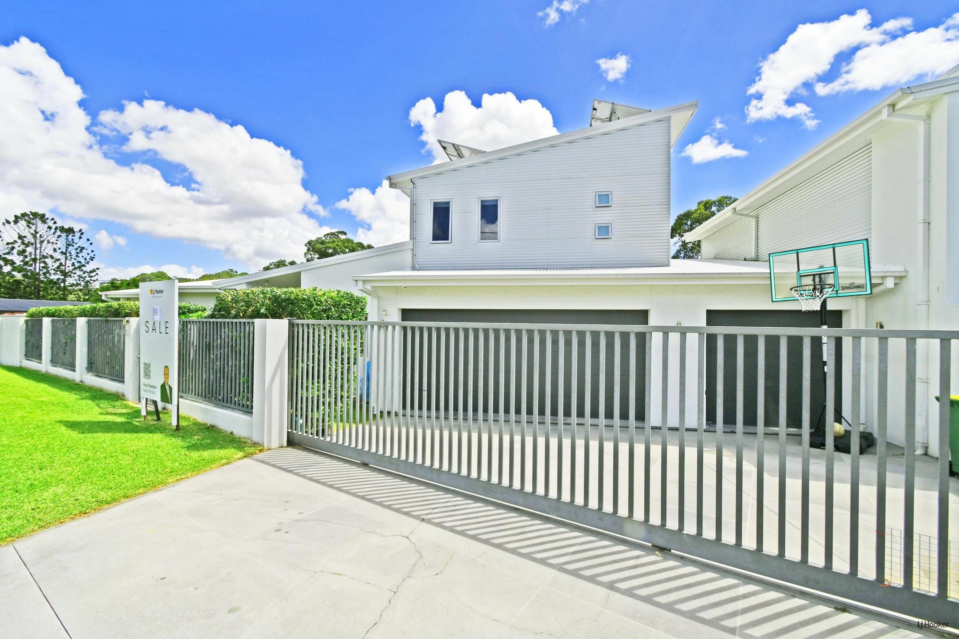 1/3 Winders Avenue, TUGUN