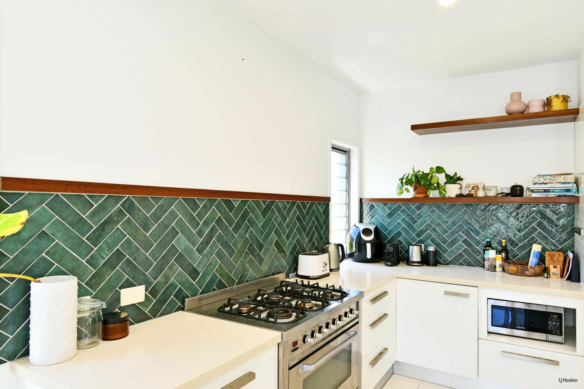 1/3 Winders Avenue, TUGUN