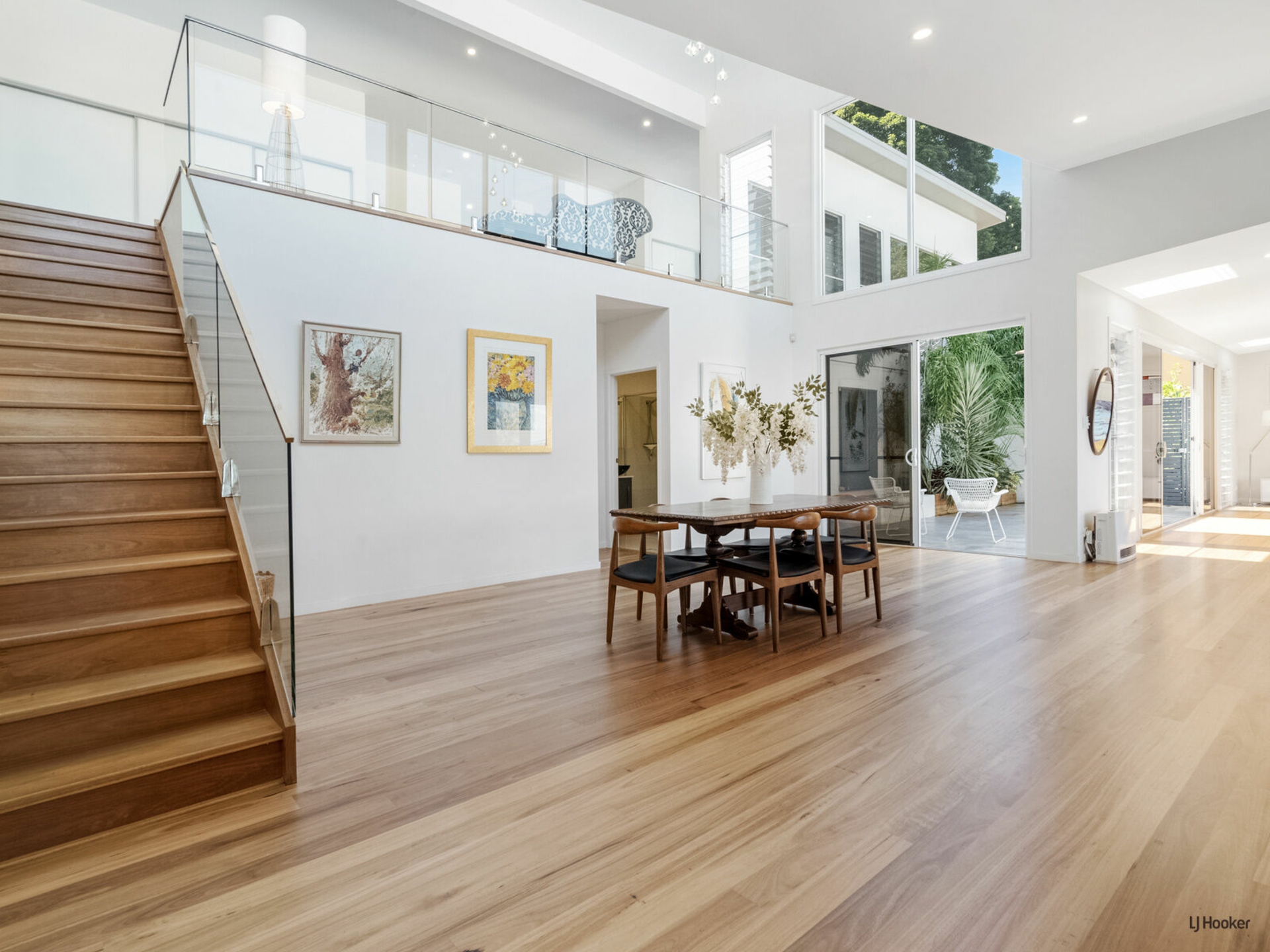 15 Kennedy Drive, TWEED HEADS