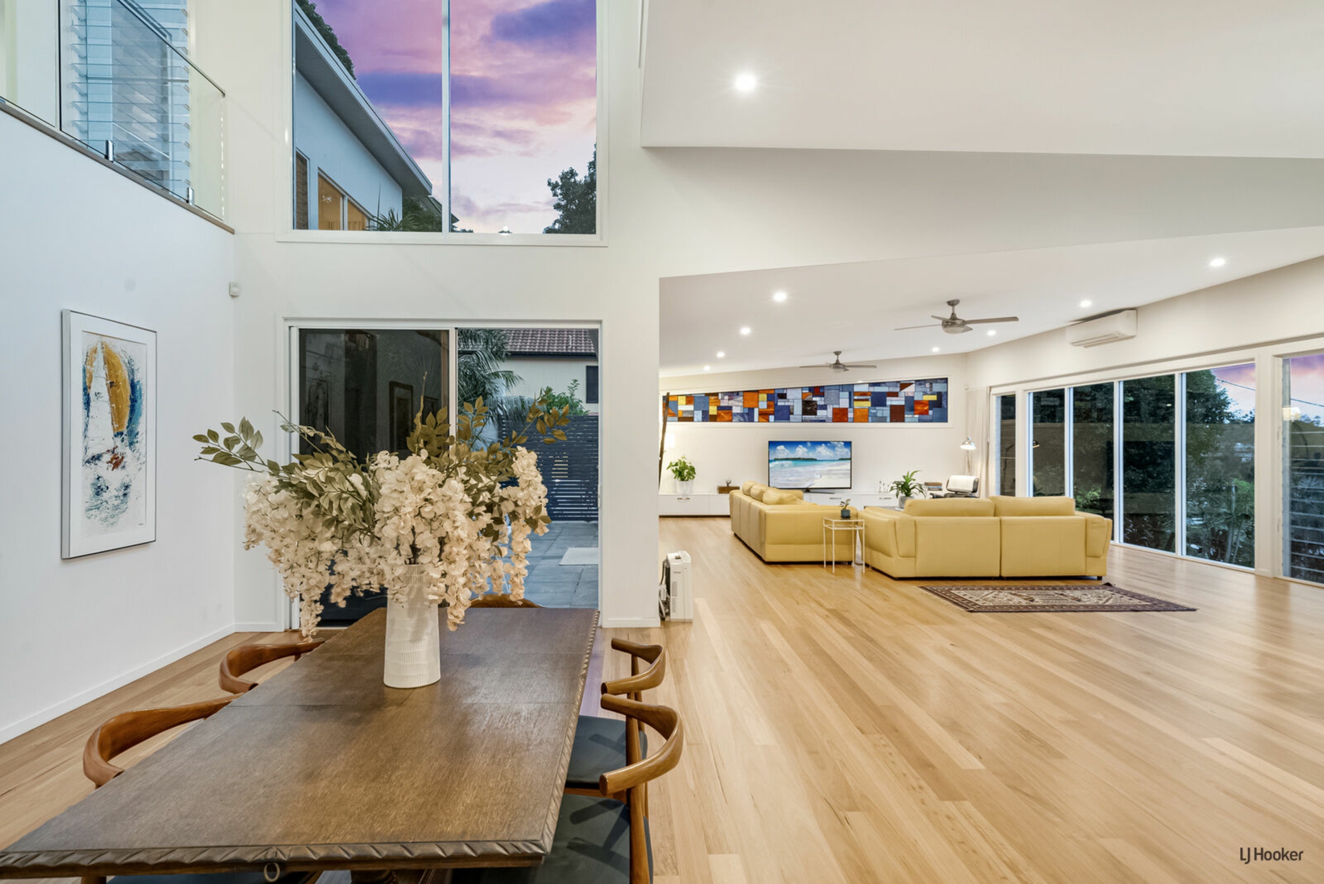 15 Kennedy Drive, TWEED HEADS