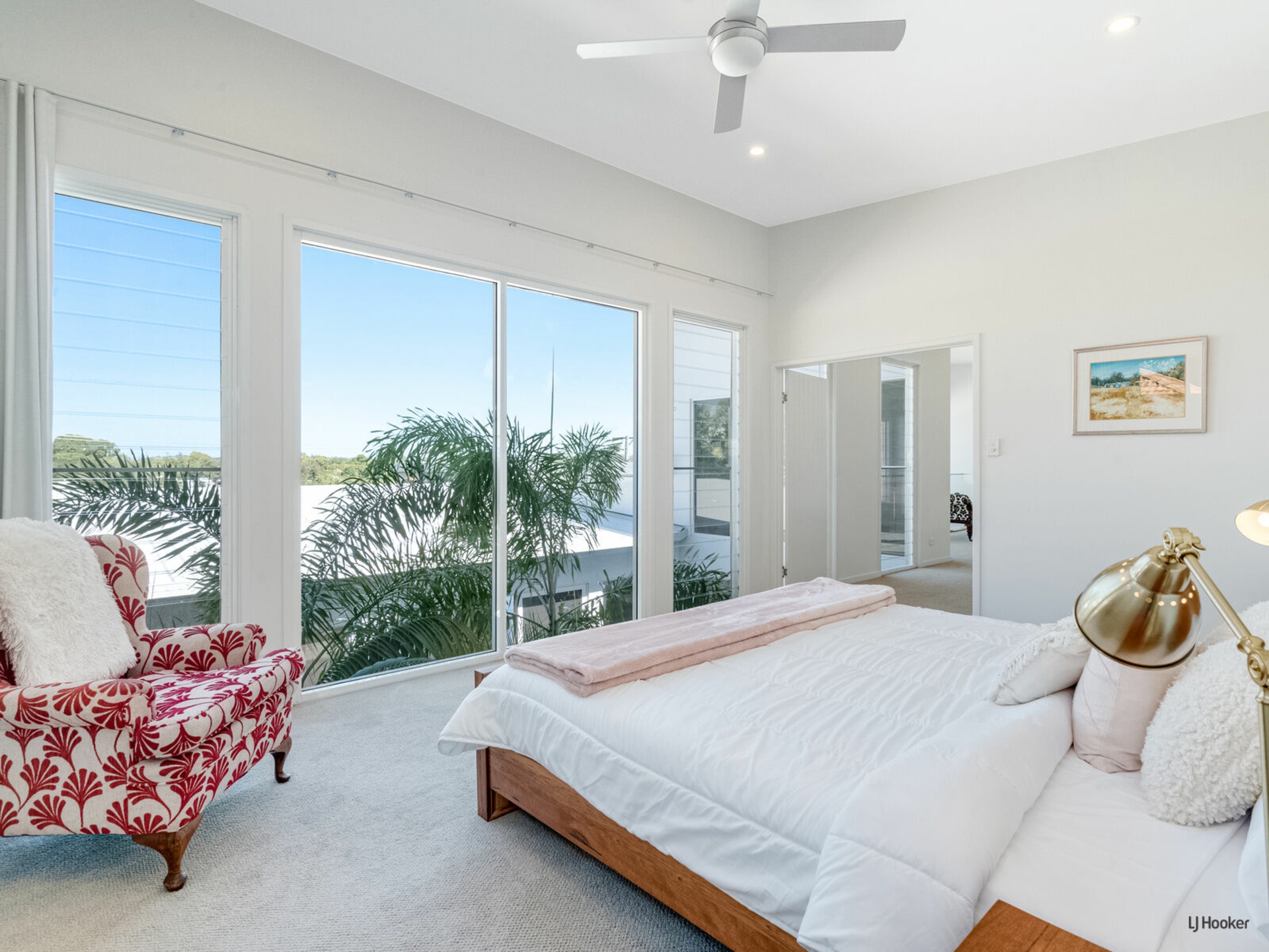 15 Kennedy Drive, TWEED HEADS