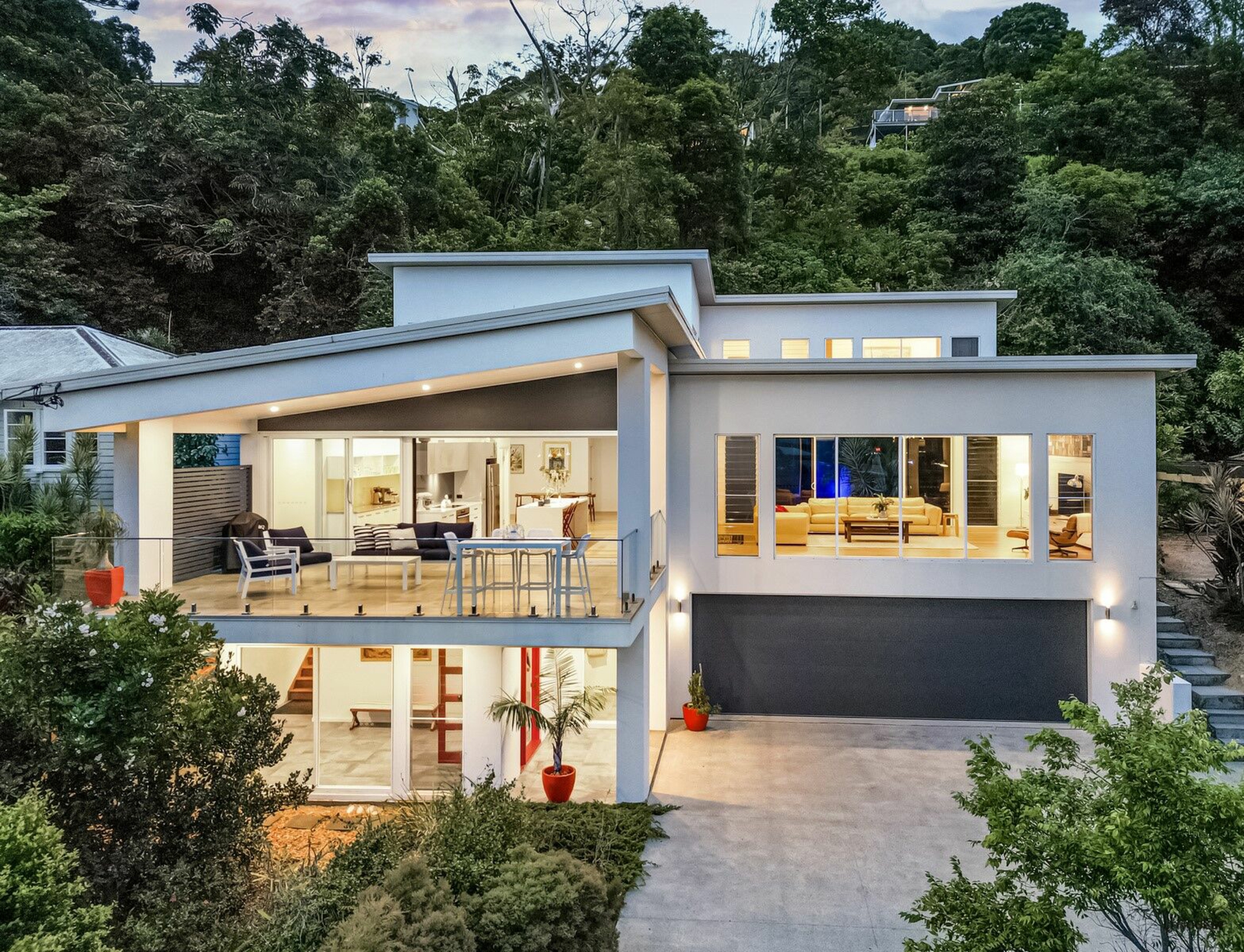 15 Kennedy Drive, TWEED HEADS