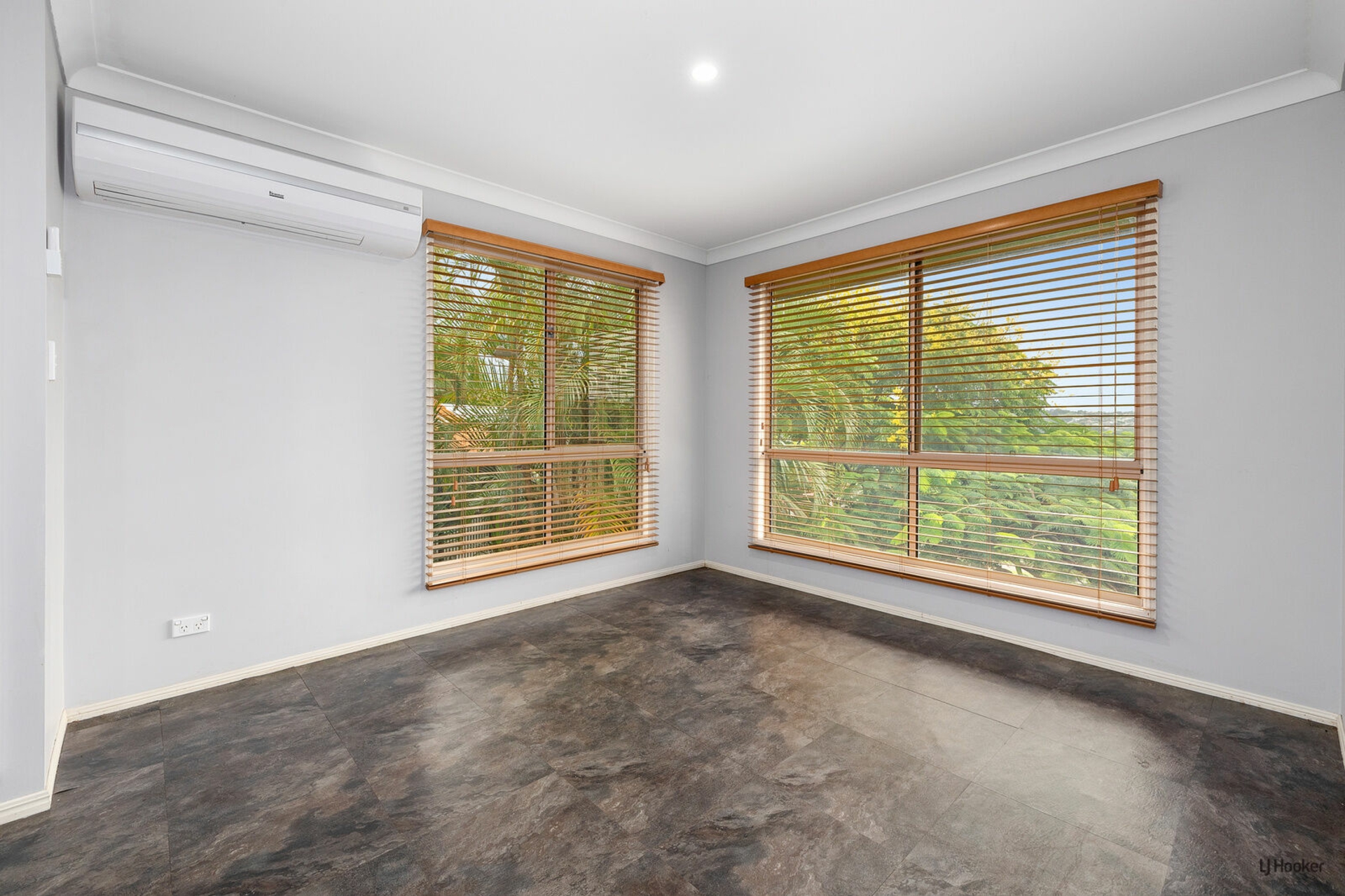 14 Jumbuck Crescent, TERRANORA