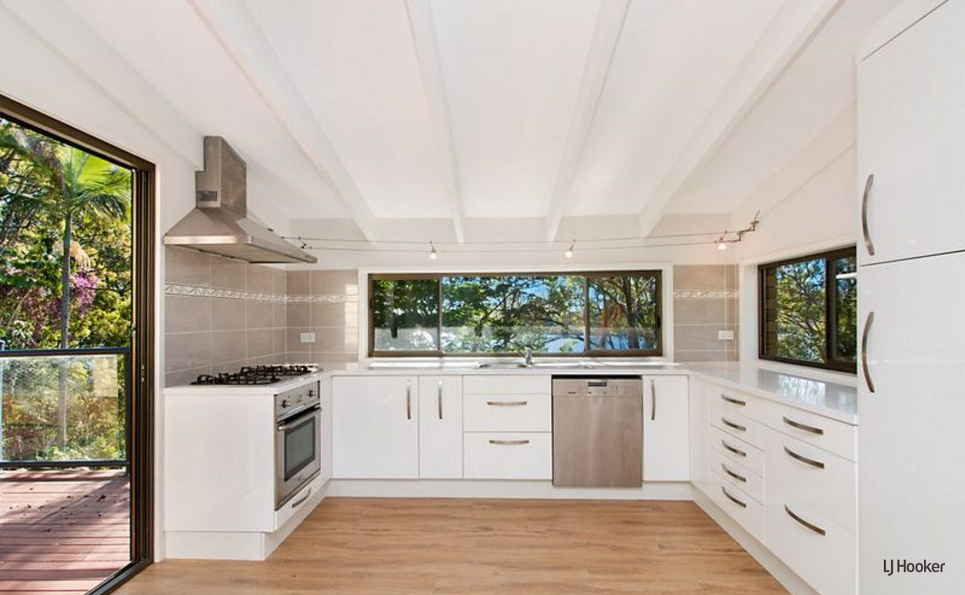 131 Peninsula Drive, BILAMBIL HEIGHTS