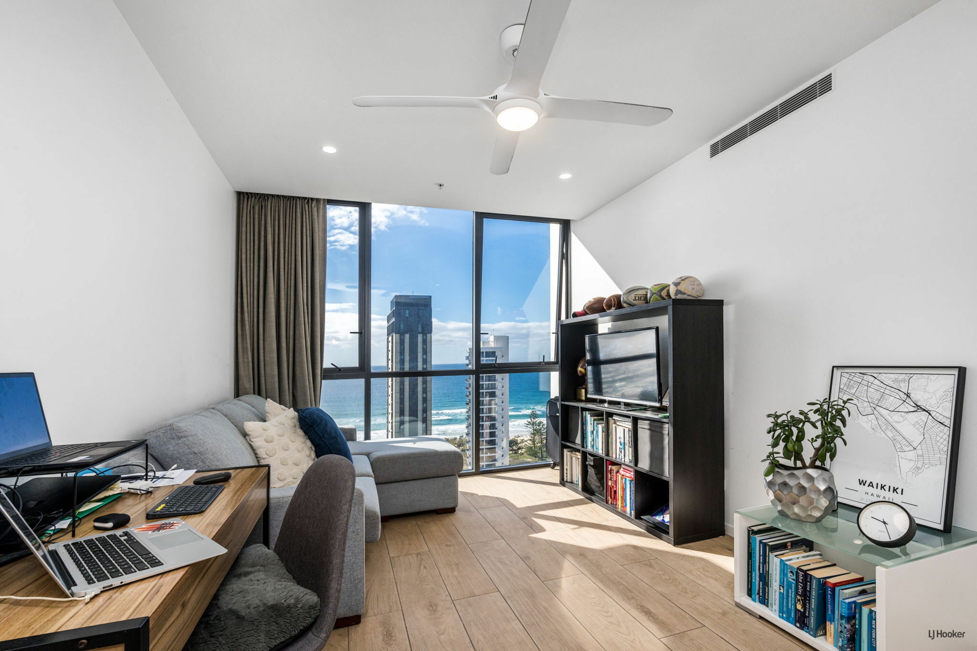 76/18 Chelsea Avenue, BROADBEACH