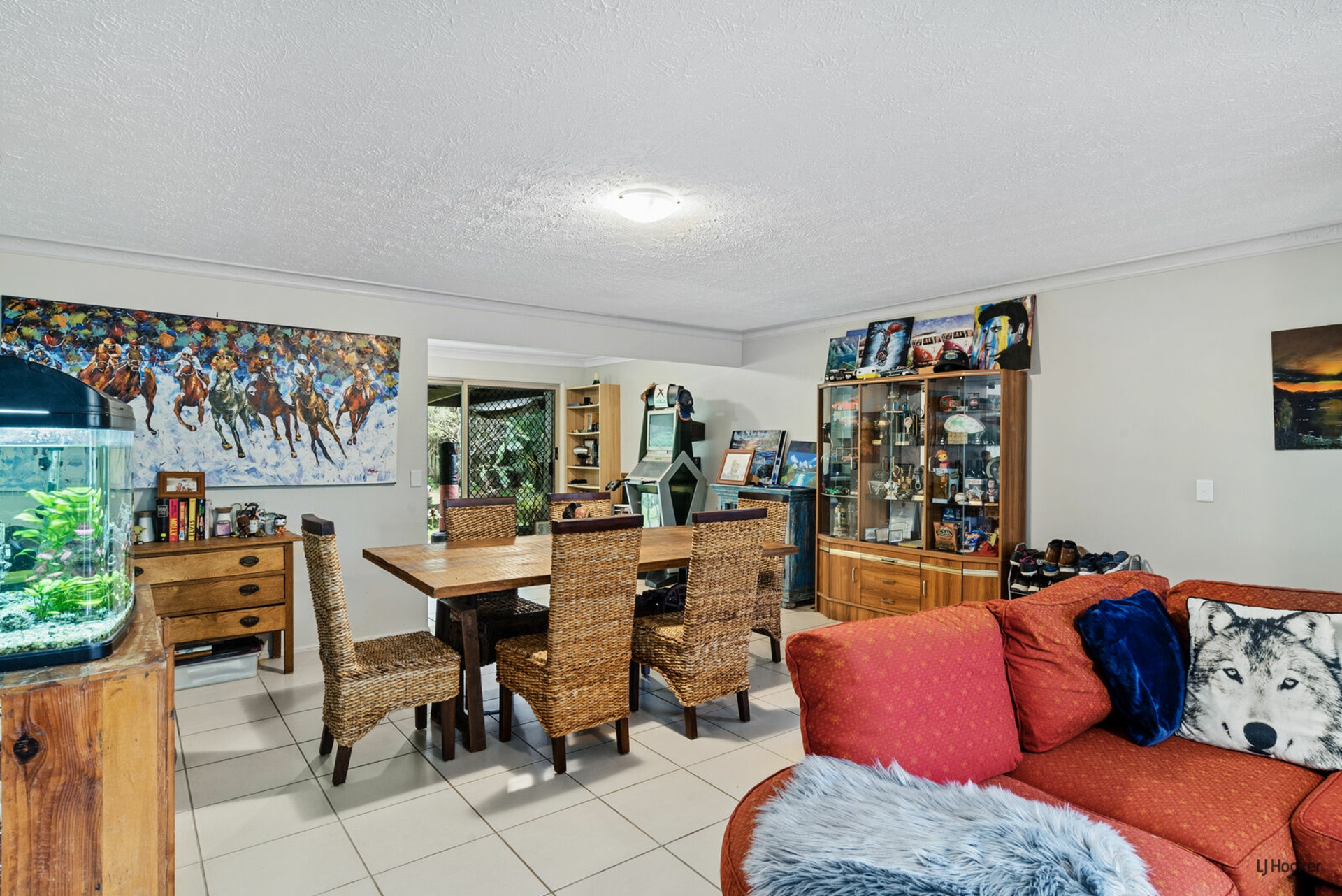2/10 Kildare Drive, BANORA POINT