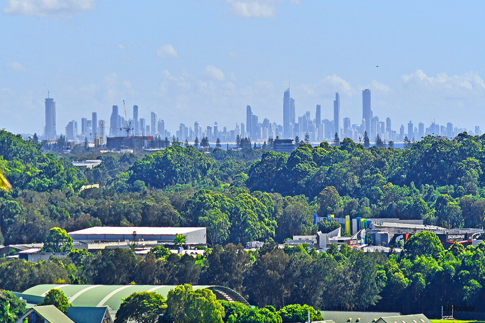 2 Widgee Avenue, BANORA POINT