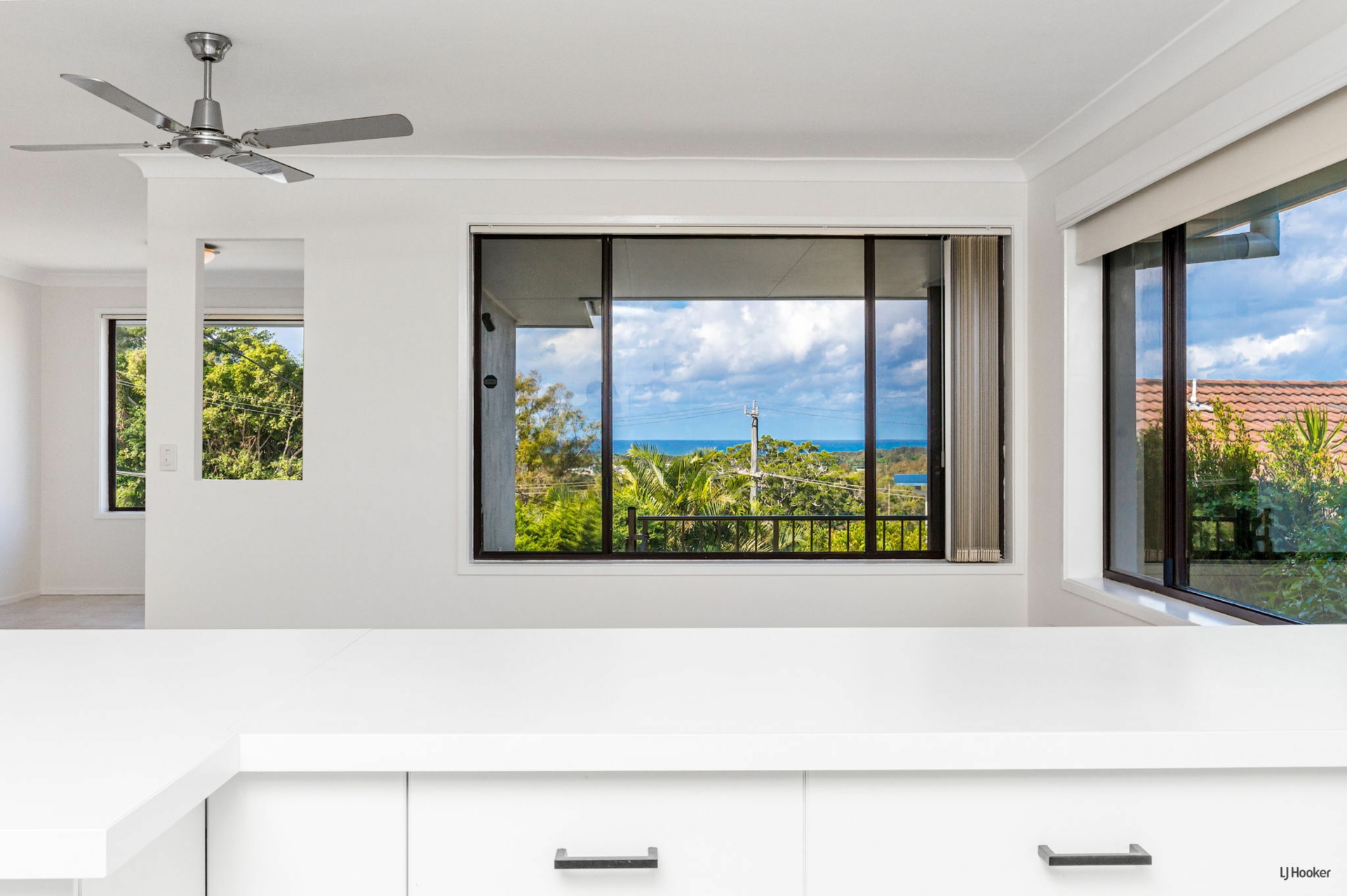 1/23 Martinelli Avenue, BANORA POINT