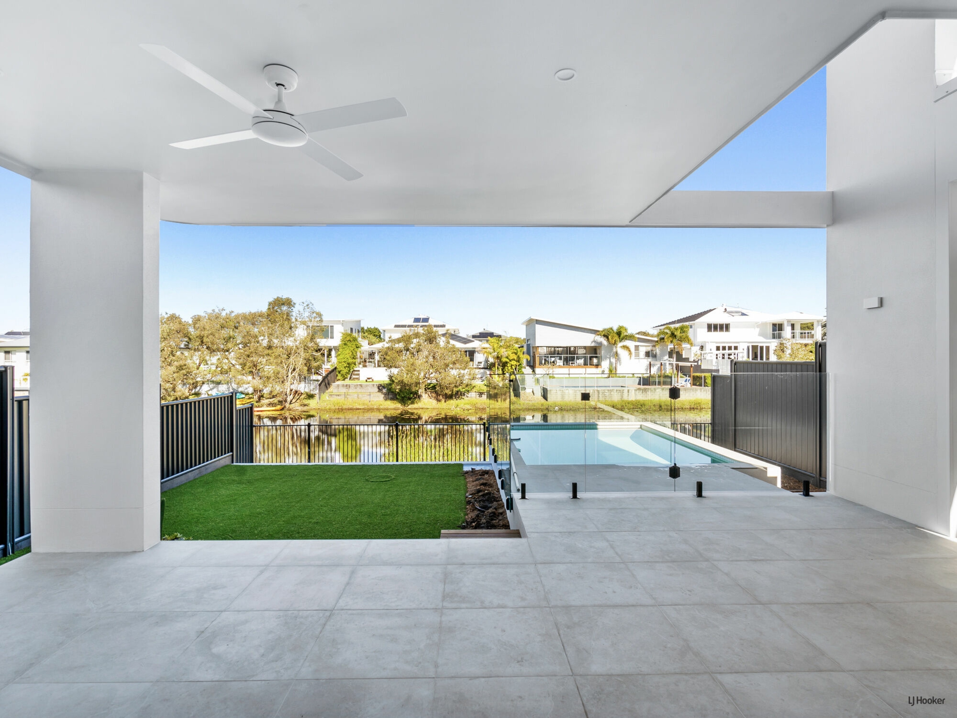 2/10 Rosewood Avenue, BOGANGAR